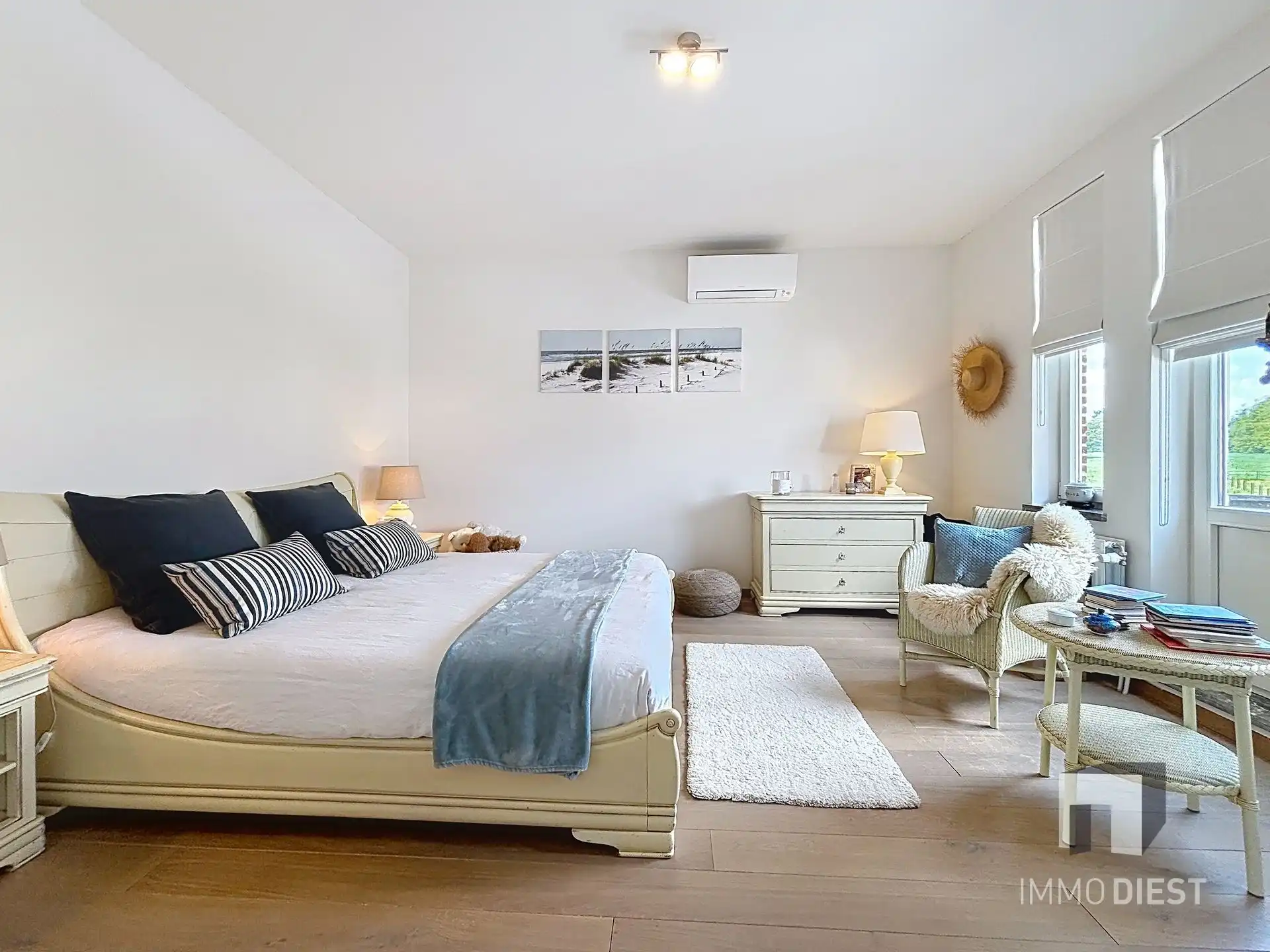 Welkom in deze herenwoning vol charme en grandeur in Scherpenheuvel. foto 13