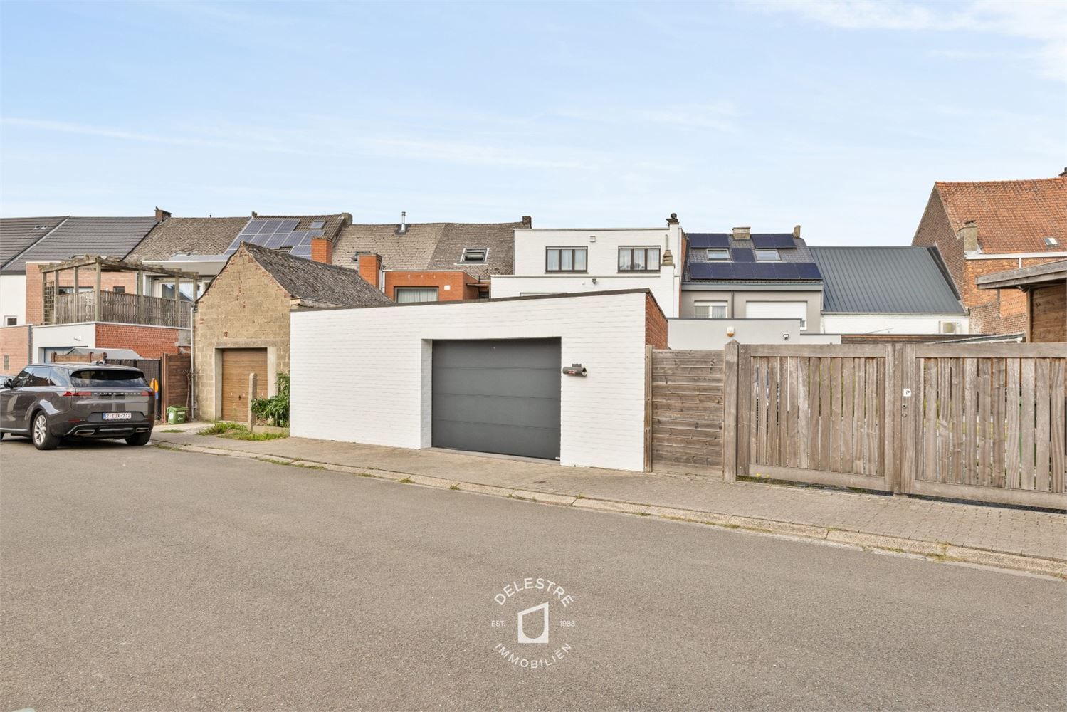 SOLIDE (HANDELS)WONING MET GARAGE BRUSSELBAAN foto 5