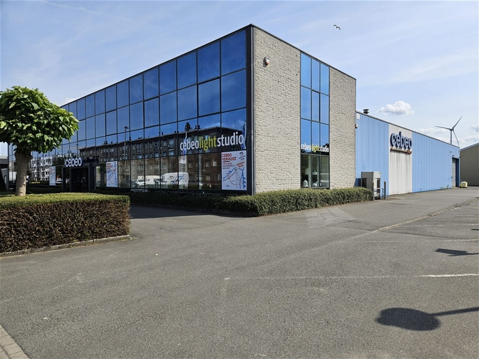 Magazijn met polyvalente ruimte foto 8