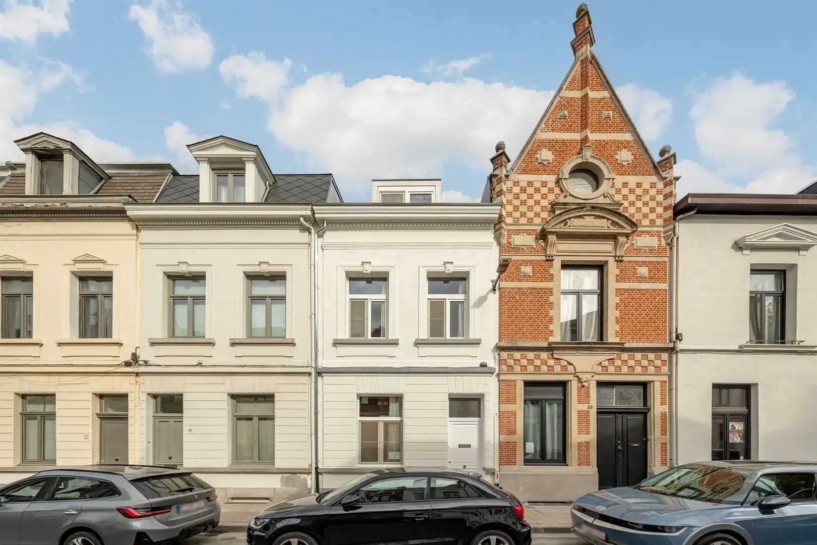 Karaktervolle stadswoning met beschermde gevel en 4 SLK in hartje Antwerpen foto 32