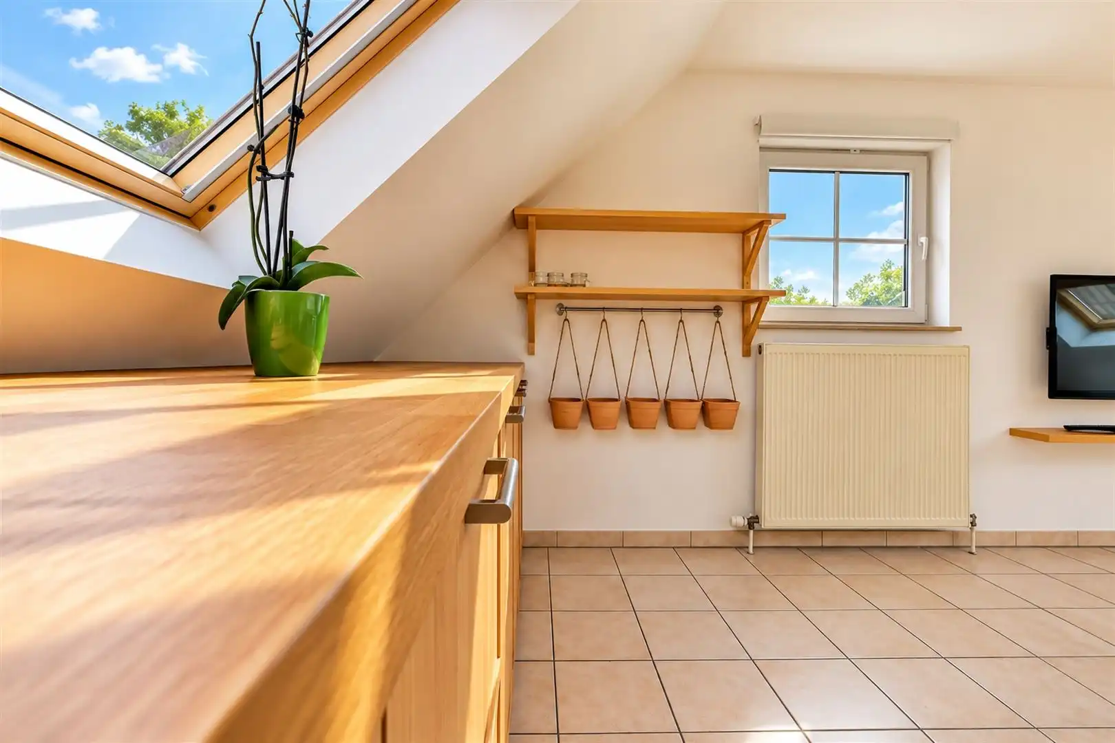 Modern en instapklaar dakappartement met 2 slaapkamers in Baasrode foto 4