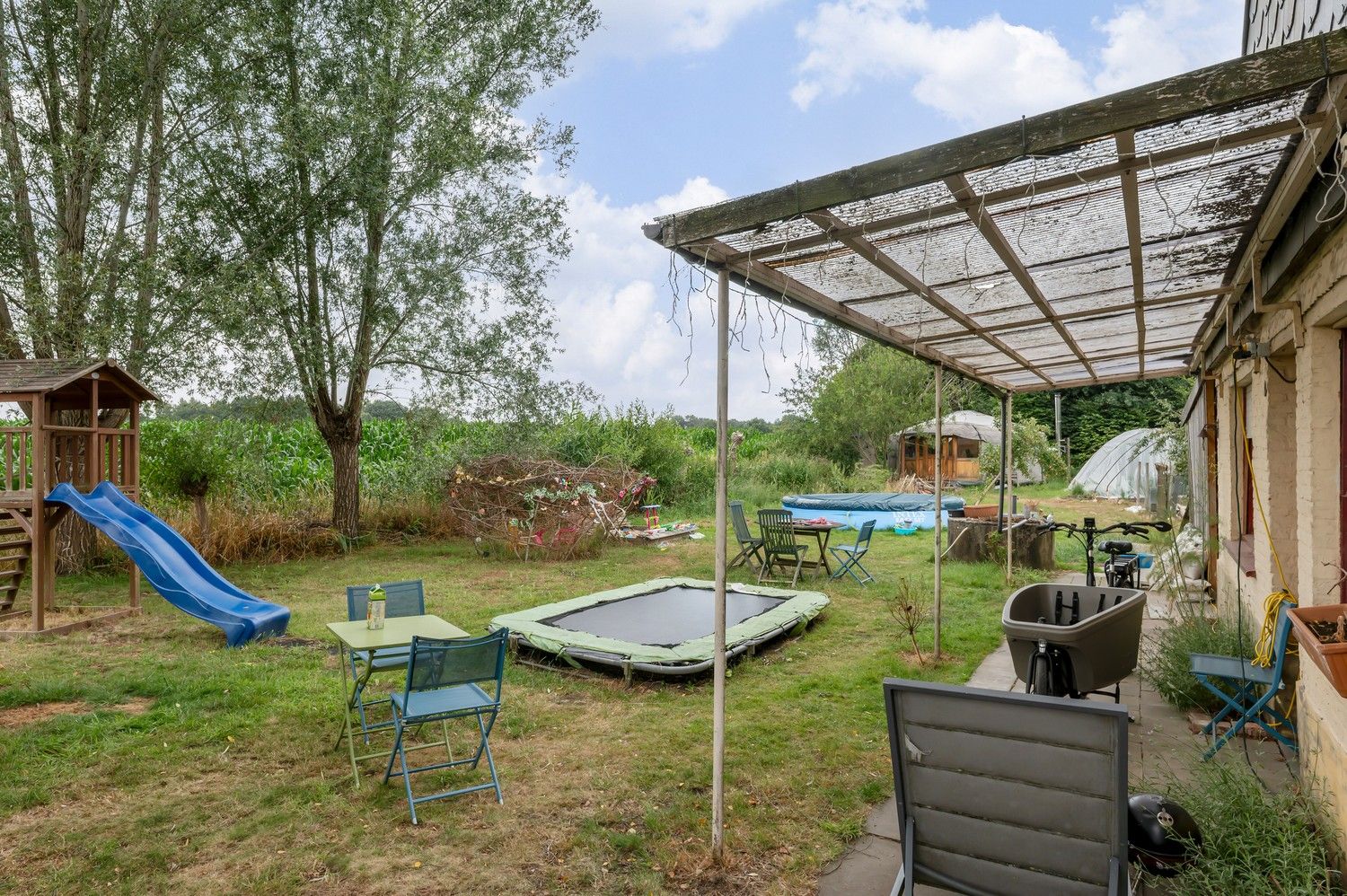 PRACHTIG GELEGEN ZONNIGE WONING MET EEN UNIEK ZICHT foto 23