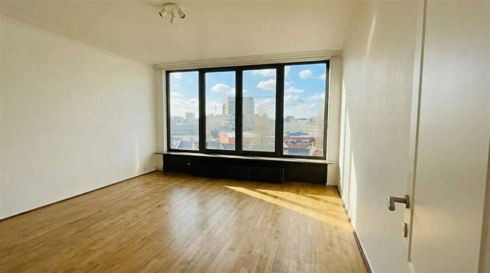 Ruim appartement in centrum Antwerpen   foto 14