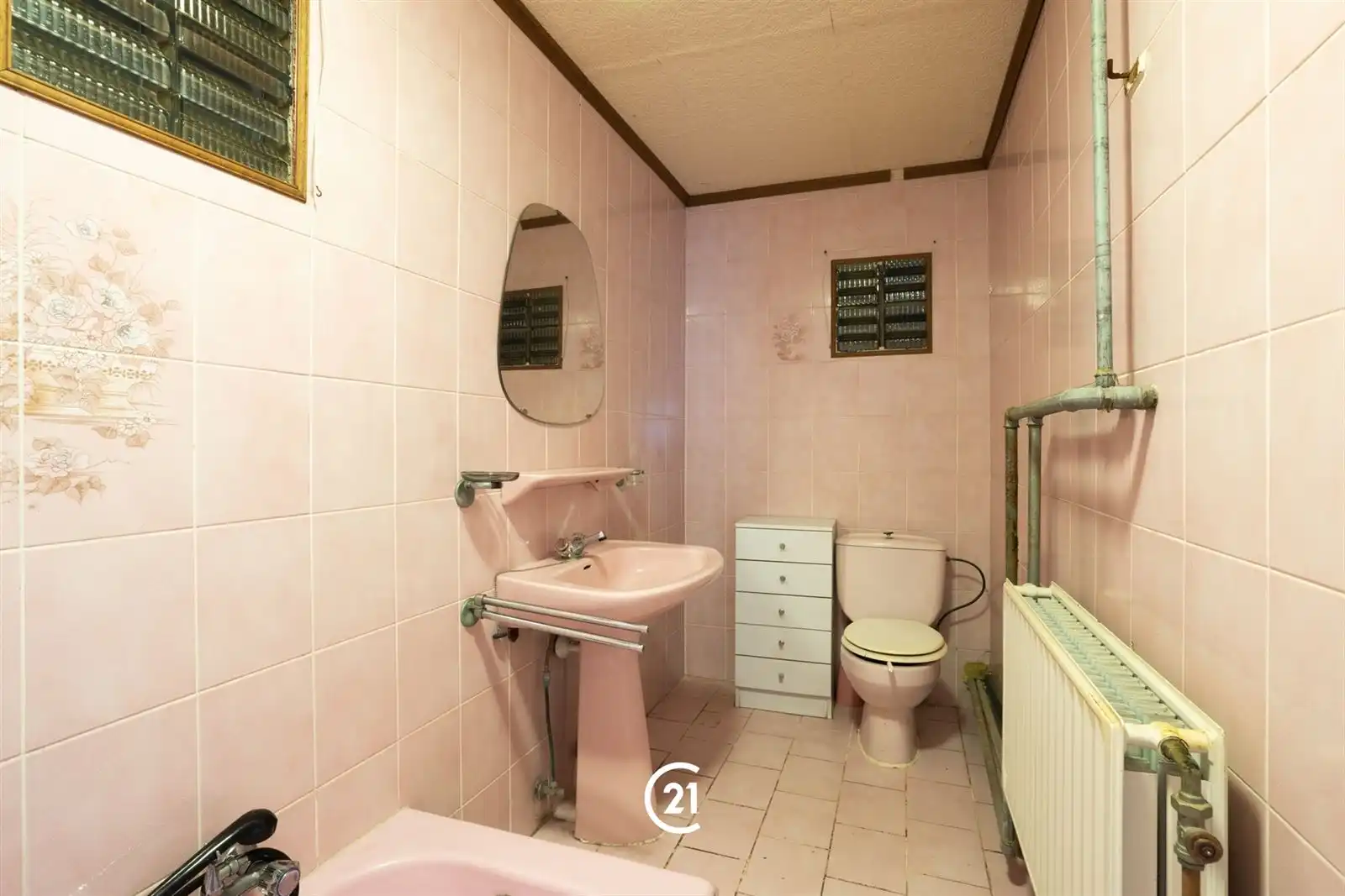  Halfopen woning met garage, tuin en veel potentieel! foto 14