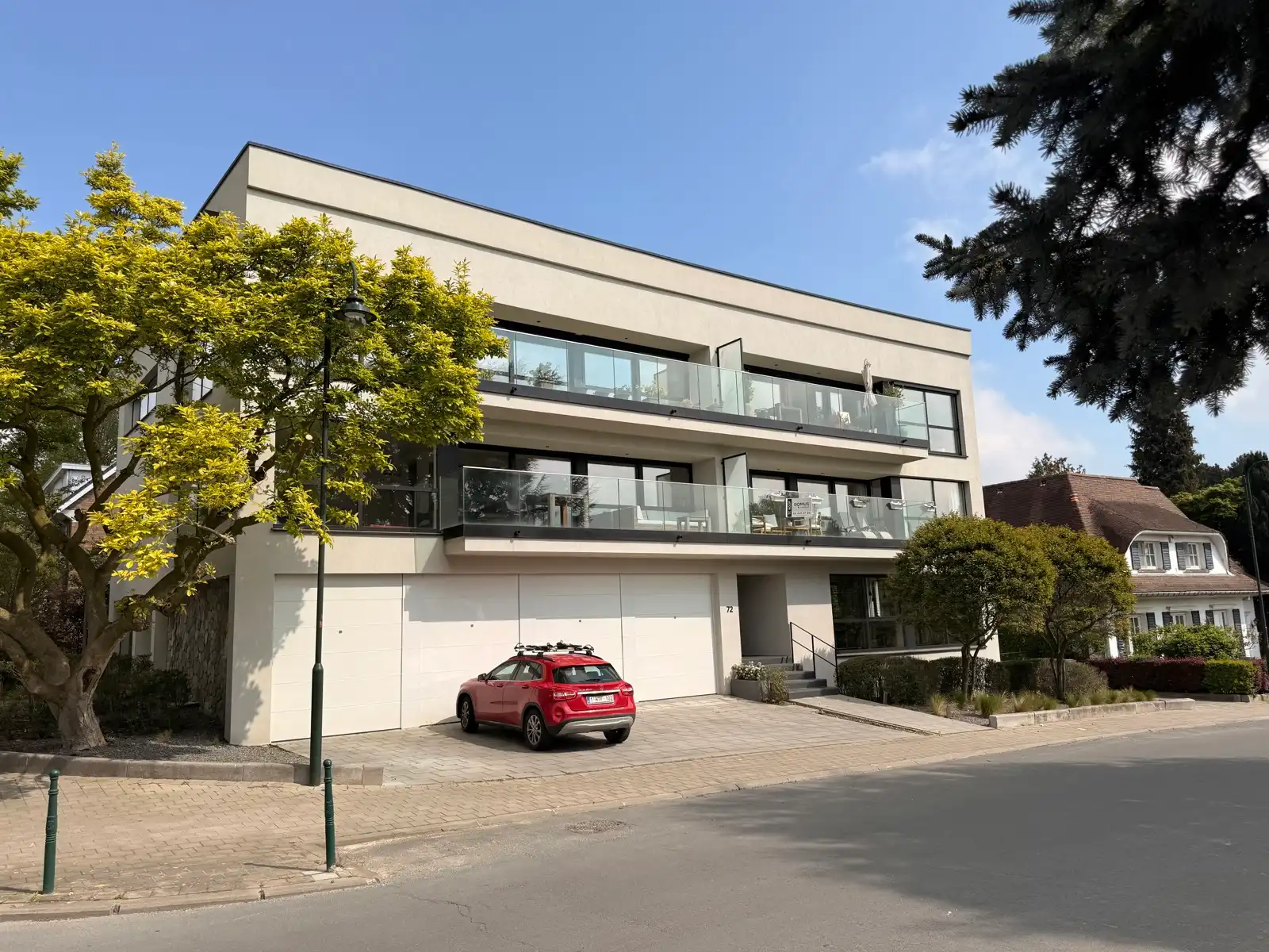 Zeer knap appartement op topligging foto 13