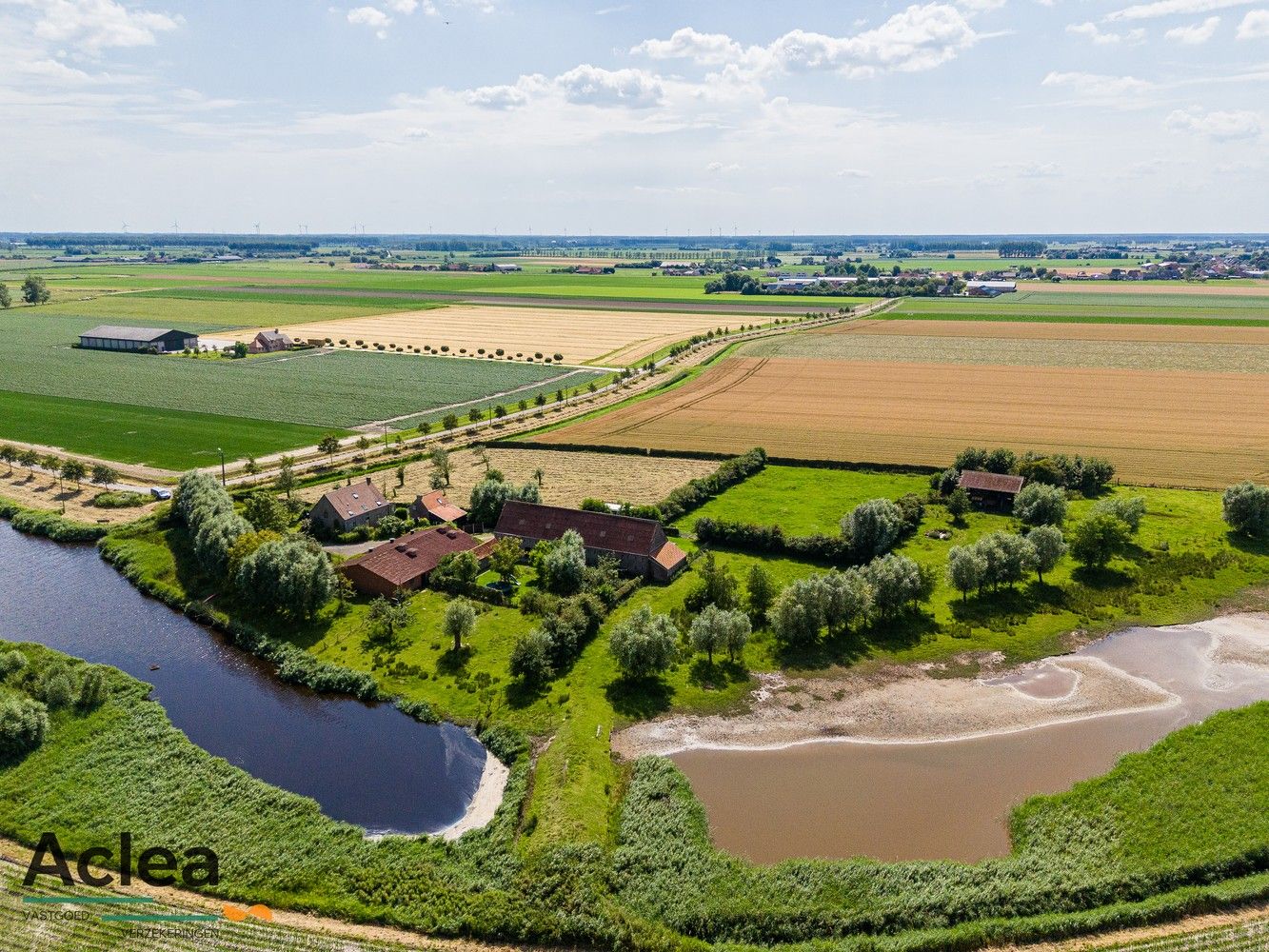 Unieke hoeve aan de Molenkreek in Sint-Margriete met vakantiewoningen en schuur foto 27