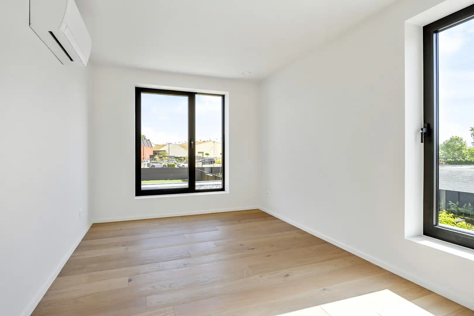 Moderne nieuwbouwwoning met hoogwaardige afwerking in Sint-Truiden (Wilderen).  Aankoop aan 6% btw mogelijk onder voorwaarden. foto 20