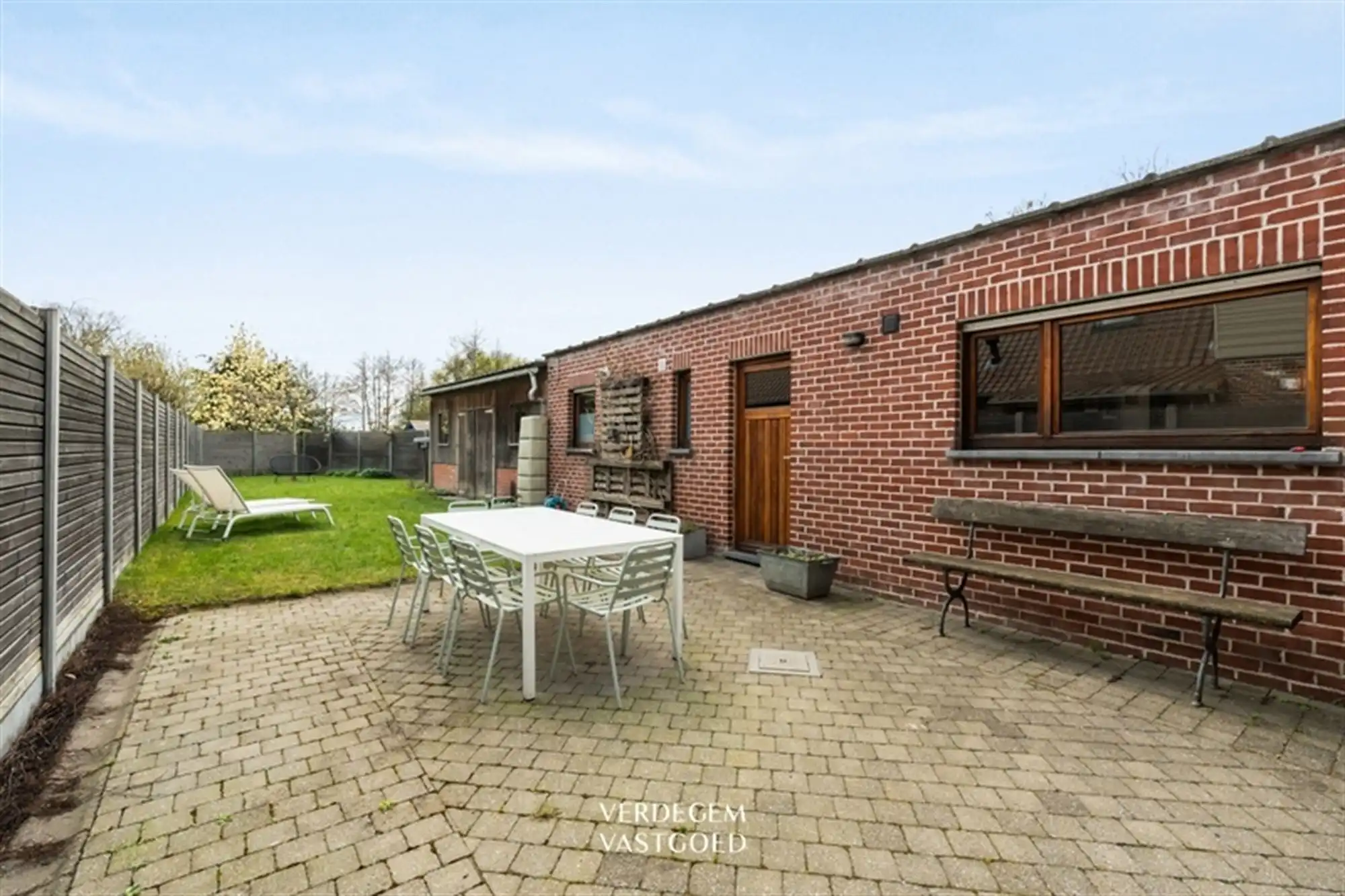 Centraal gelegen woning met heerlijke vibe, 3 slaapkamers en zuid tuin foto 20