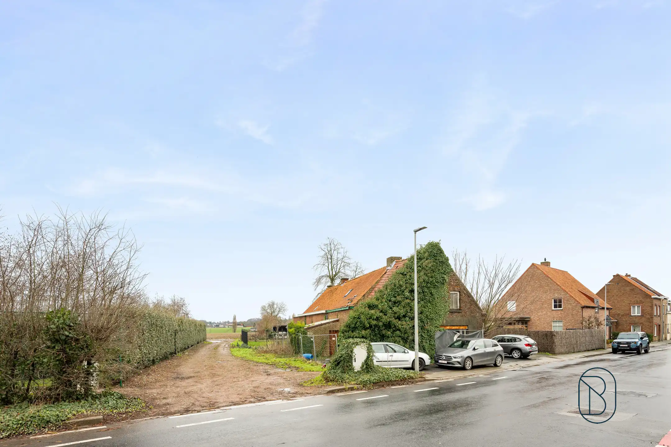Bouwgrond met vergunning voor 3 woningen  foto 8