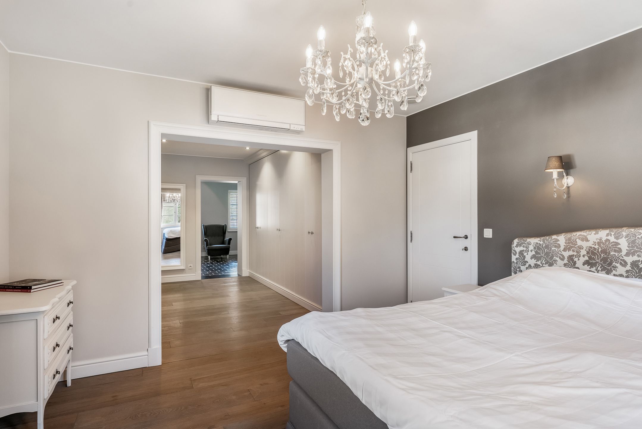 Statige villa met zuidtuin op 19a90ca te Bassenge foto 17