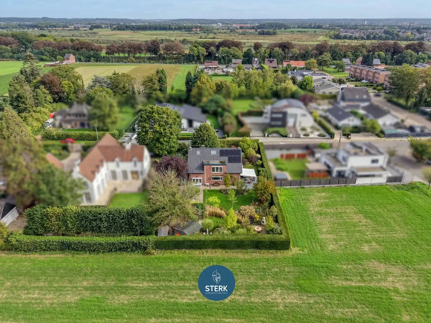INSTAPKLARE VILLA MET EPC B OP ROYAAL PERCEEL VAN 12A 50CA NABIJ MAASTRICHT !  foto 4