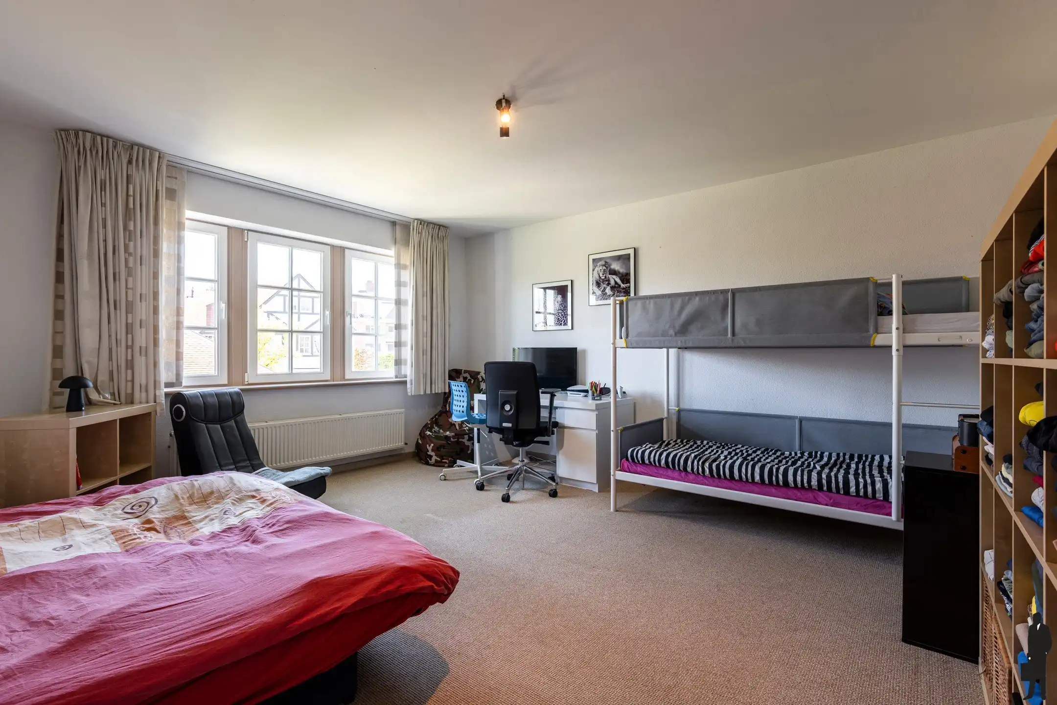 Ruime woning met o.a. 5 slpk, 2 badk, garage ,centrum Poppel foto 11