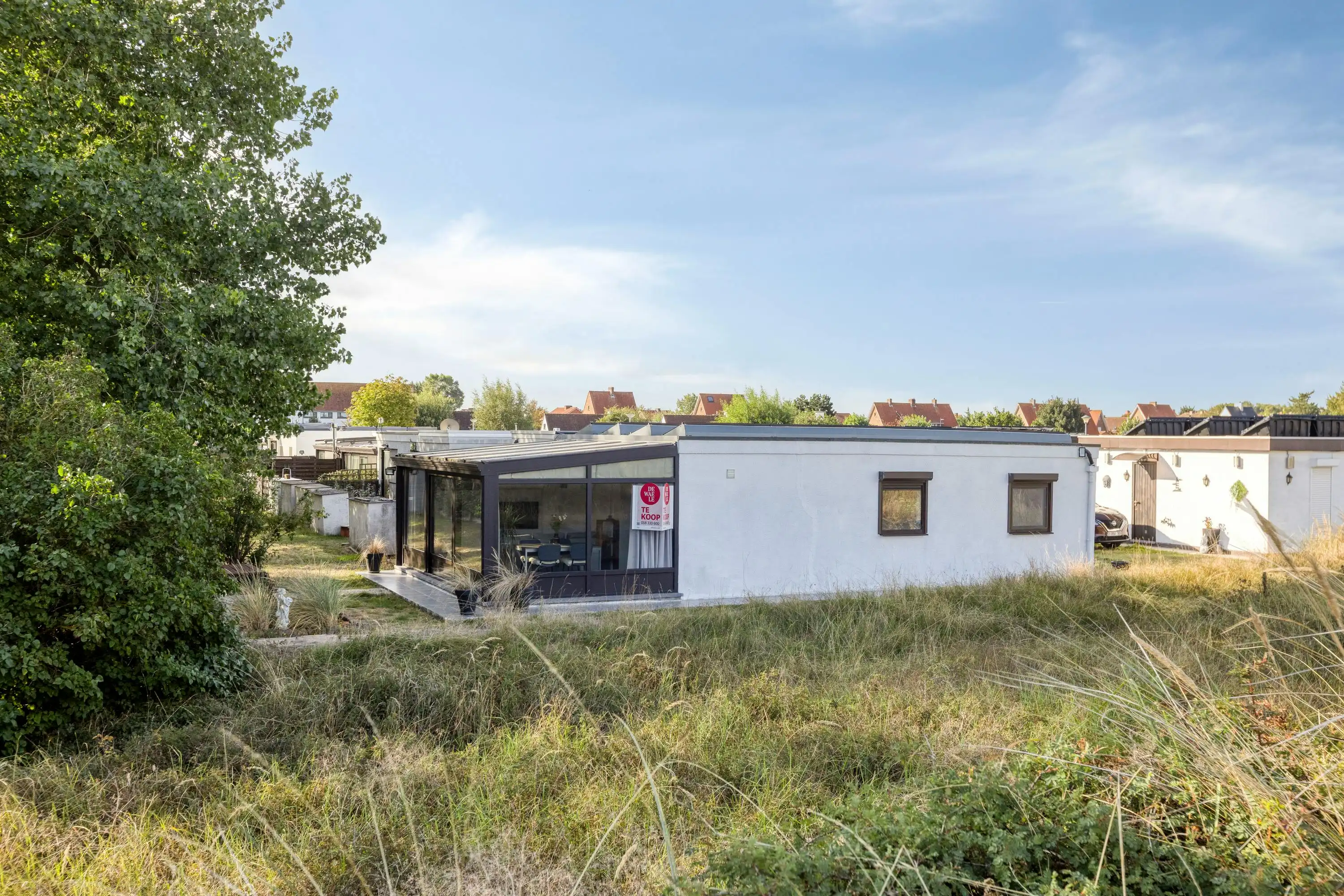 Recent gerenoveerde vakantiewoning te koop in Koksijde! foto 2