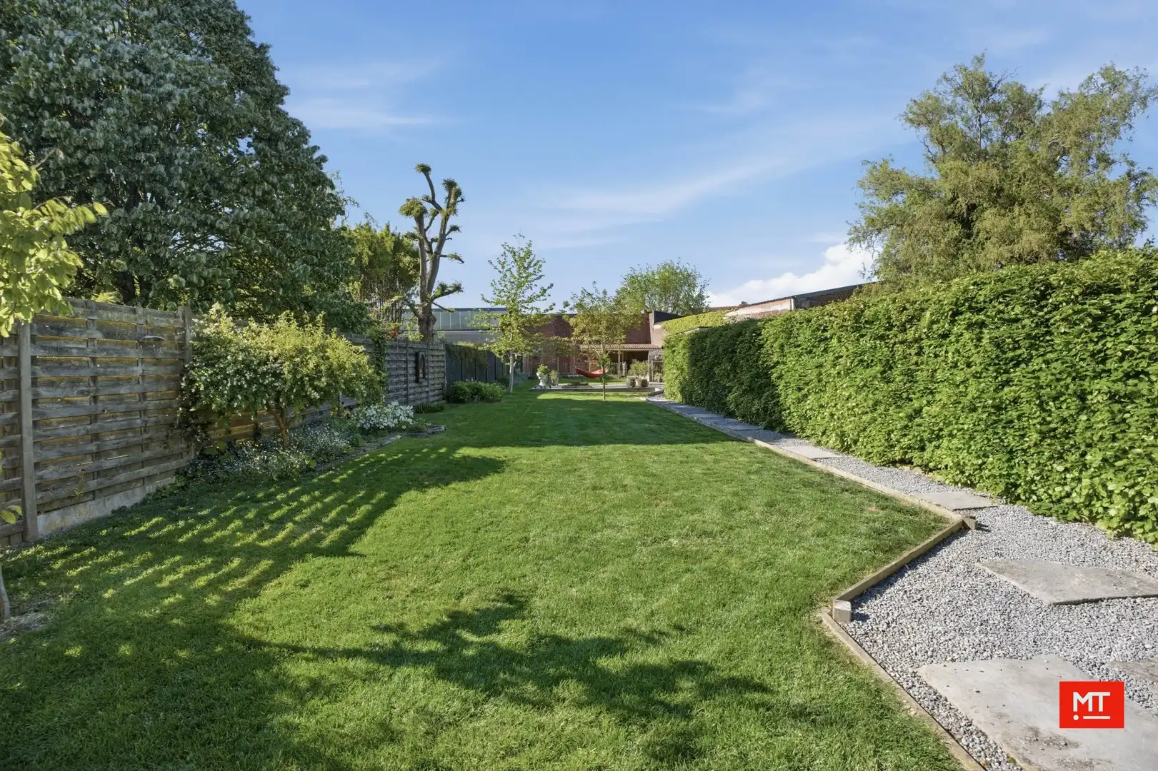 Verrassend ruime woning met prachtige tuin, vlakbij het centrum van Lauwe foto 10