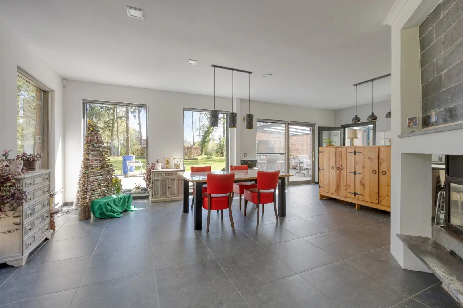 Open bebouwing met mooie tuin te koop in Meerhout foto 7