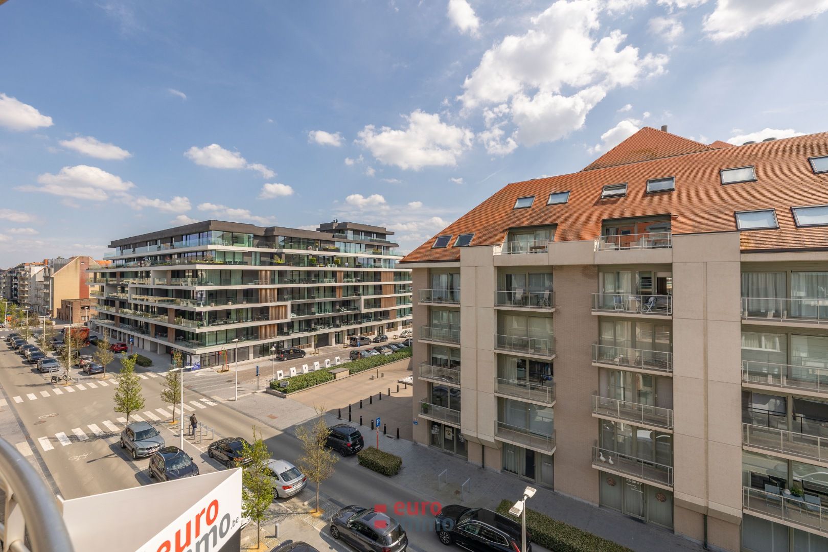Subliem zuidgericht appartement met mooie breedte! foto 14