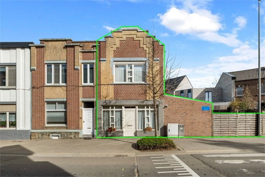 Hoofdfoto van de publicatie: KNUSSE WONING MET GARAGE VLAKBIJ HET CENTRUM VAN TONGEREN