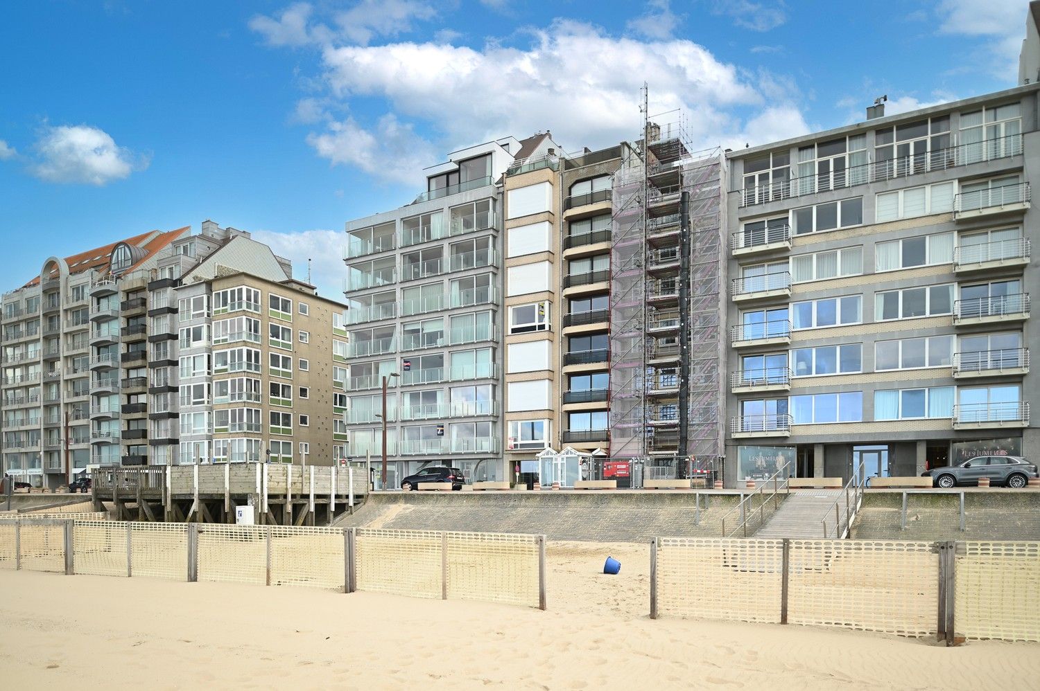 ()=>{if(producerUpdateValueVersion(node),producerAccessed(node),node.value===ERRORED)throw node.error;return node.value} Zeedijk-Knokke 684/41 - 8300 Knokke