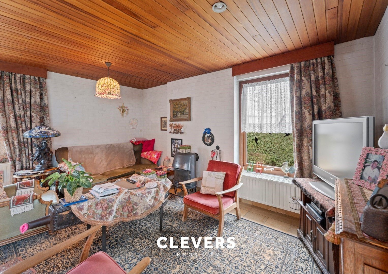 Vrijstaande, charmante woning (type bungalow) met tuin foto 4