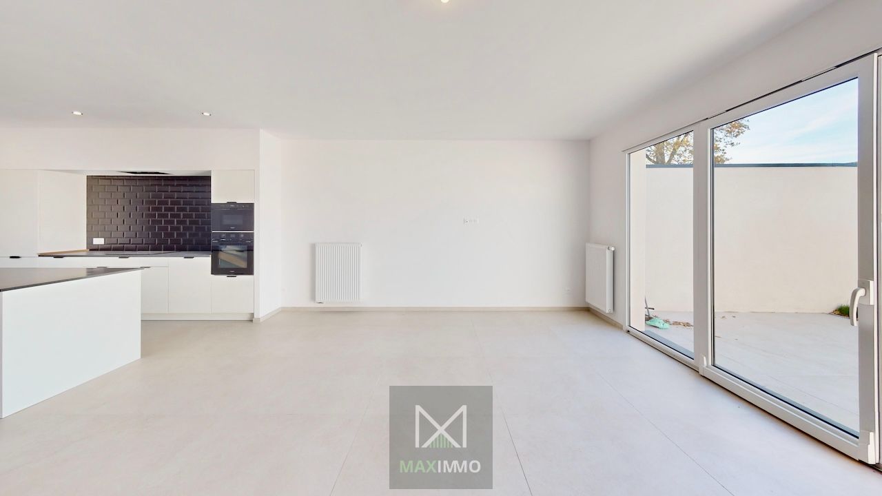 Volledig vernieuwde woning in centrum Lauwe – luxe, licht en leefruimte in één pakket foto 5