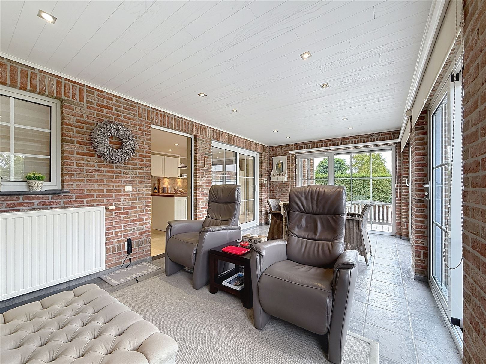 Instapklare woning, 2 slpks + inrichtb. zolder, tuin, 10a 85ca foto 46