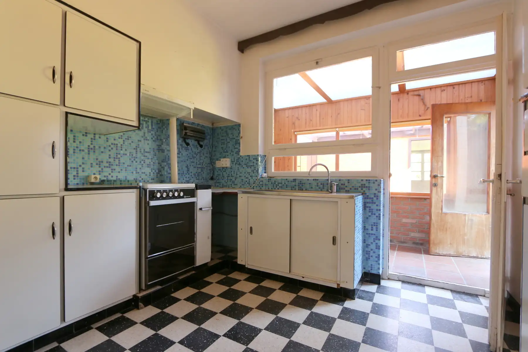 DUBBELE WOONST - 6 SLK - TUIN - TERASSEN - PARKING - RUSTIG foto 7