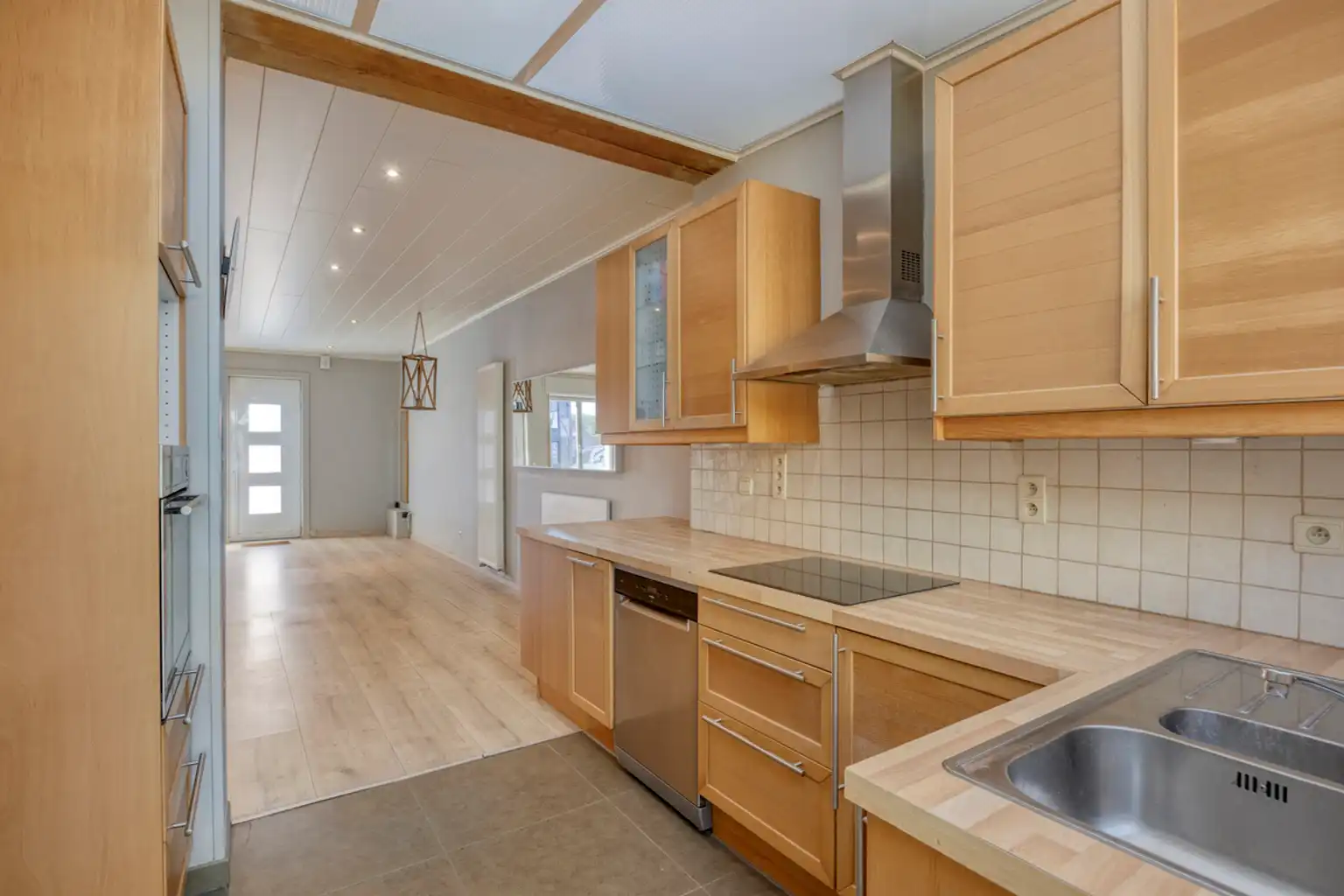 Woning met 3 slaapkamers en tuin in Mollem foto 8