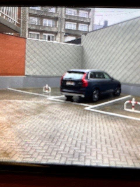 Openlucht parkeerplaats nummer 16 foto 6