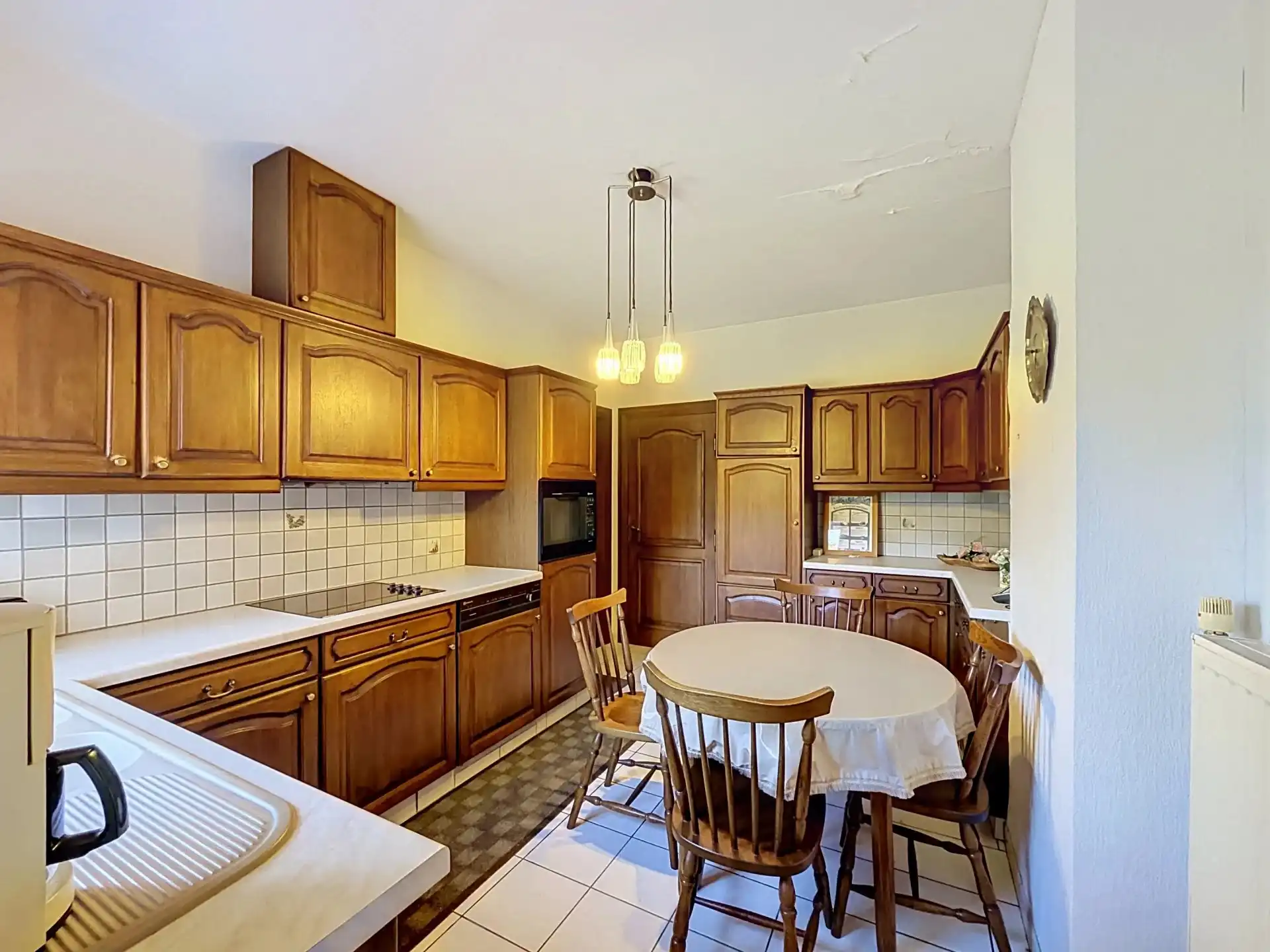 Charmante split-level woning op een ruim en zuidgericht perceel van 1.276 m² foto 9