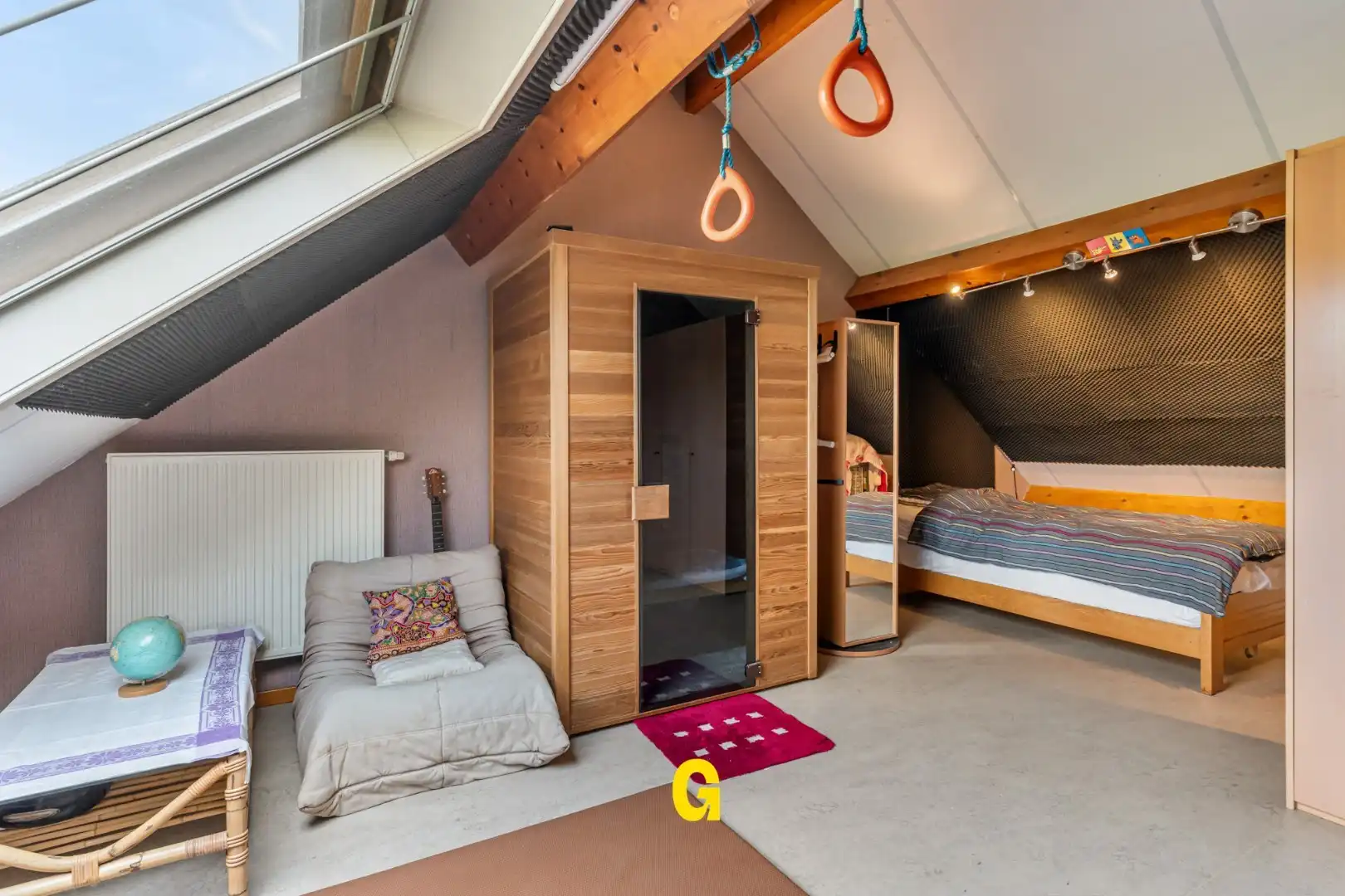 Uitstekend heropgebouwde karakterwoning op 50 are, in een gegeerde rustige omgeving met zicht op de omliggende velden. foto 15