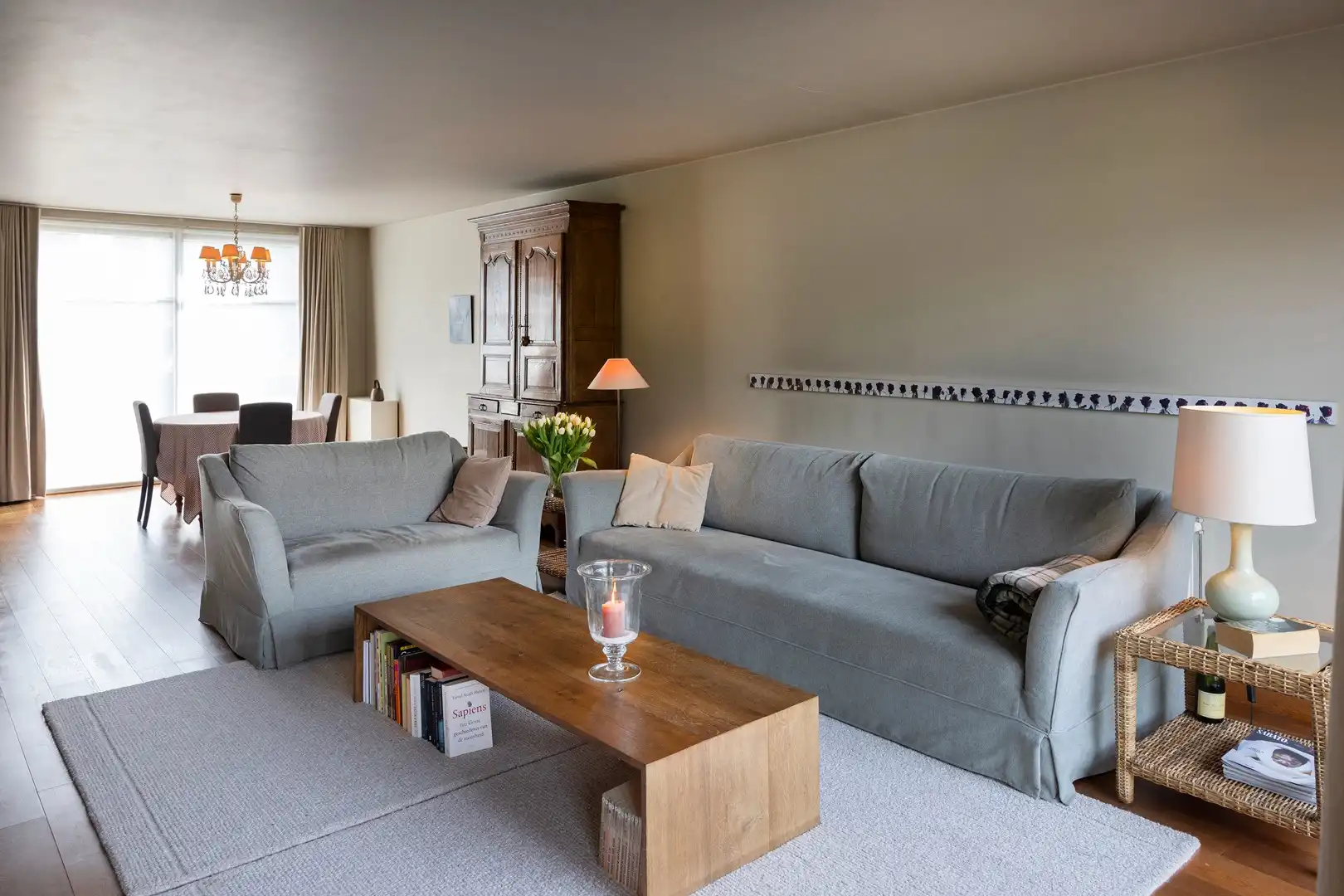 Gezellige stadswoning met zongerichte tuin, garage & parking. foto 3