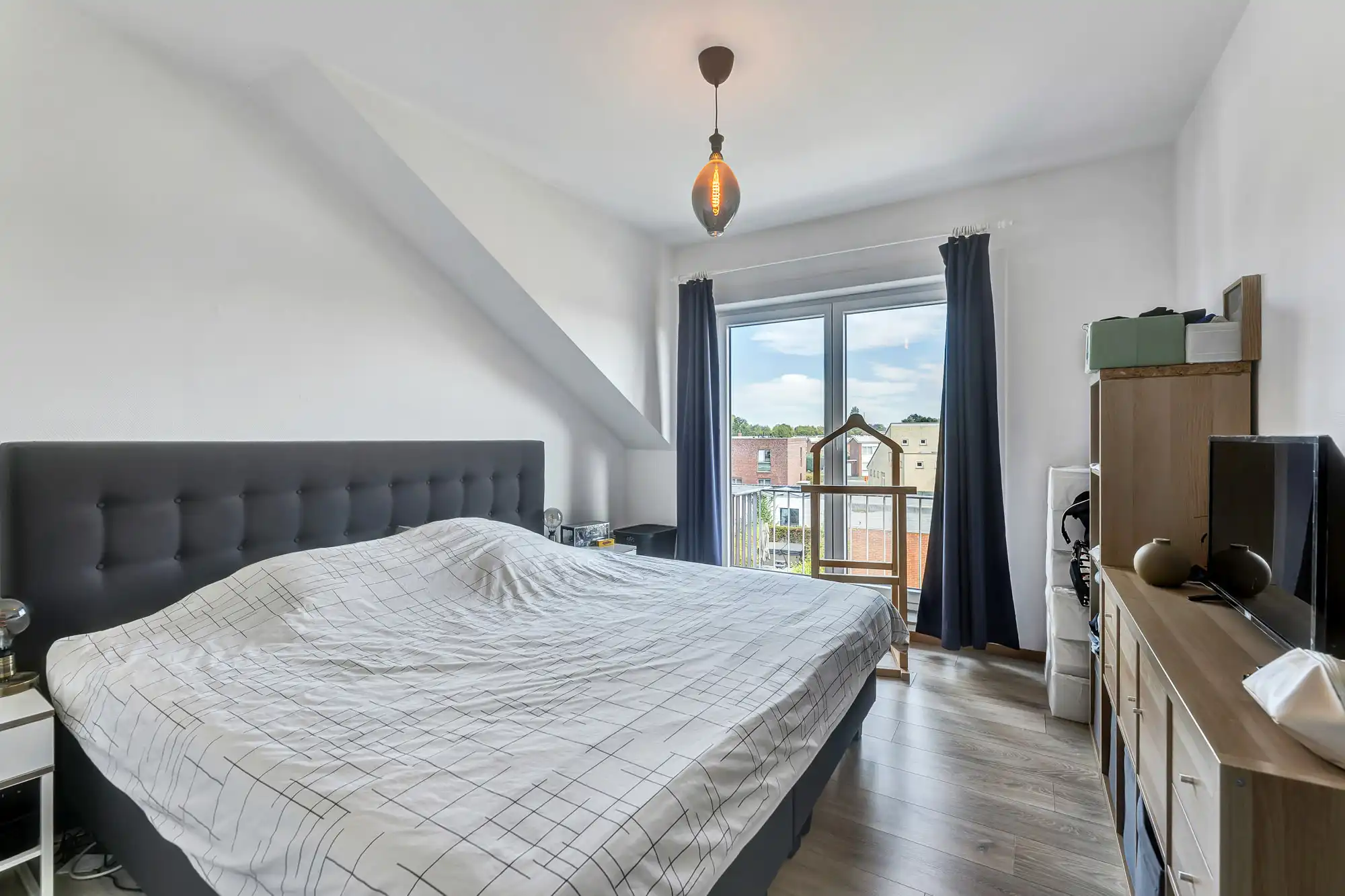 Instapklaar appartement met garage te Ninove foto 4