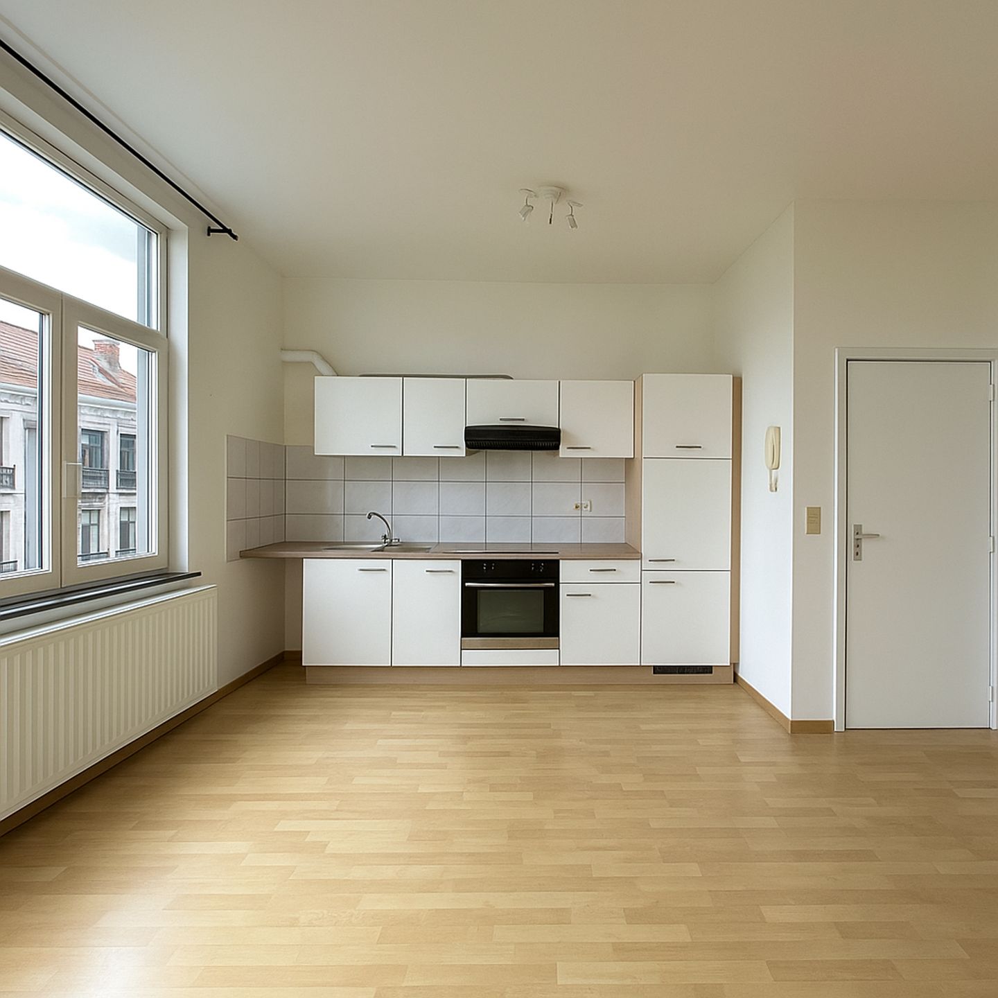 Bezoeken enkel par mail foto 2