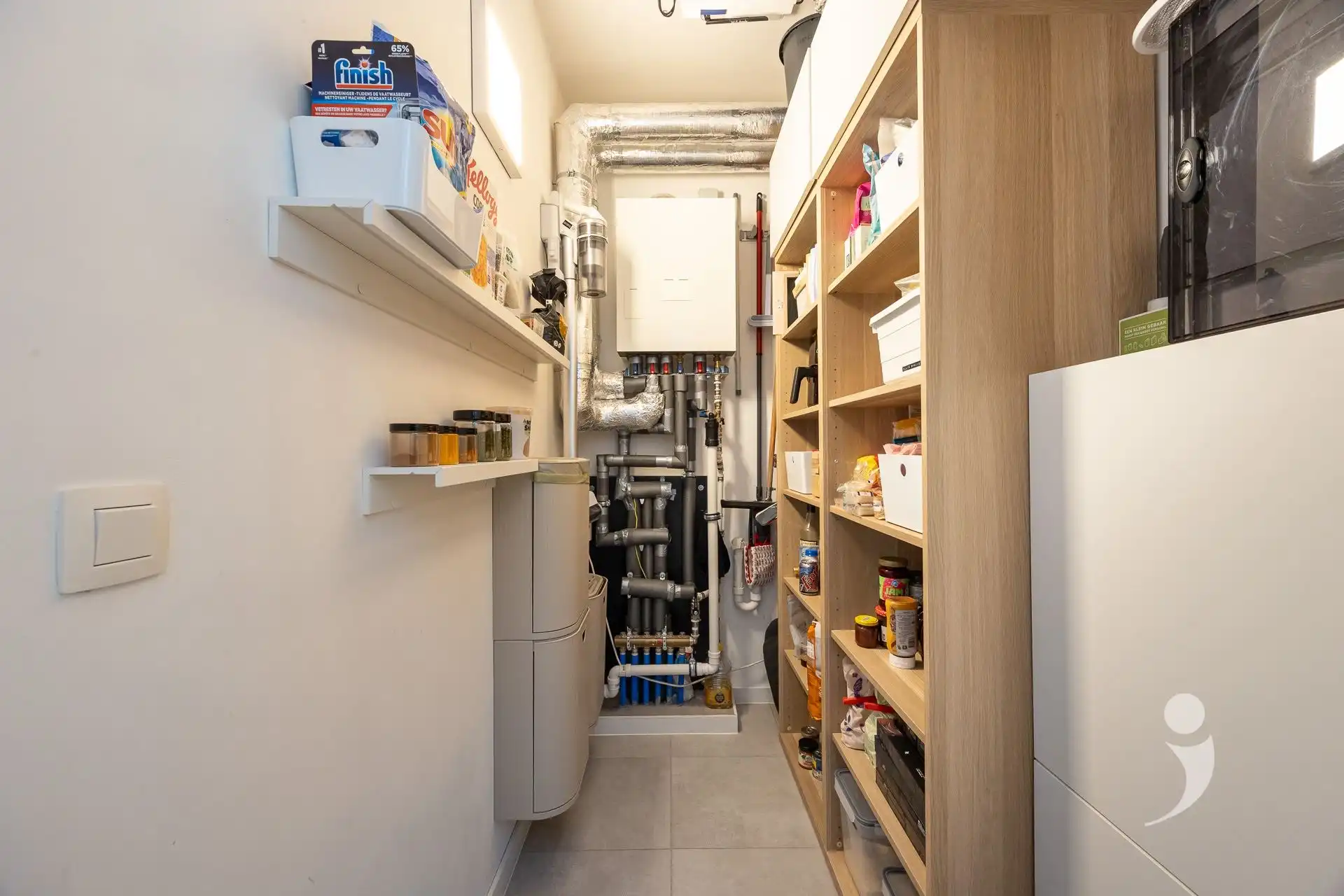 Recent BEN-appartement met prima afwerking foto 15