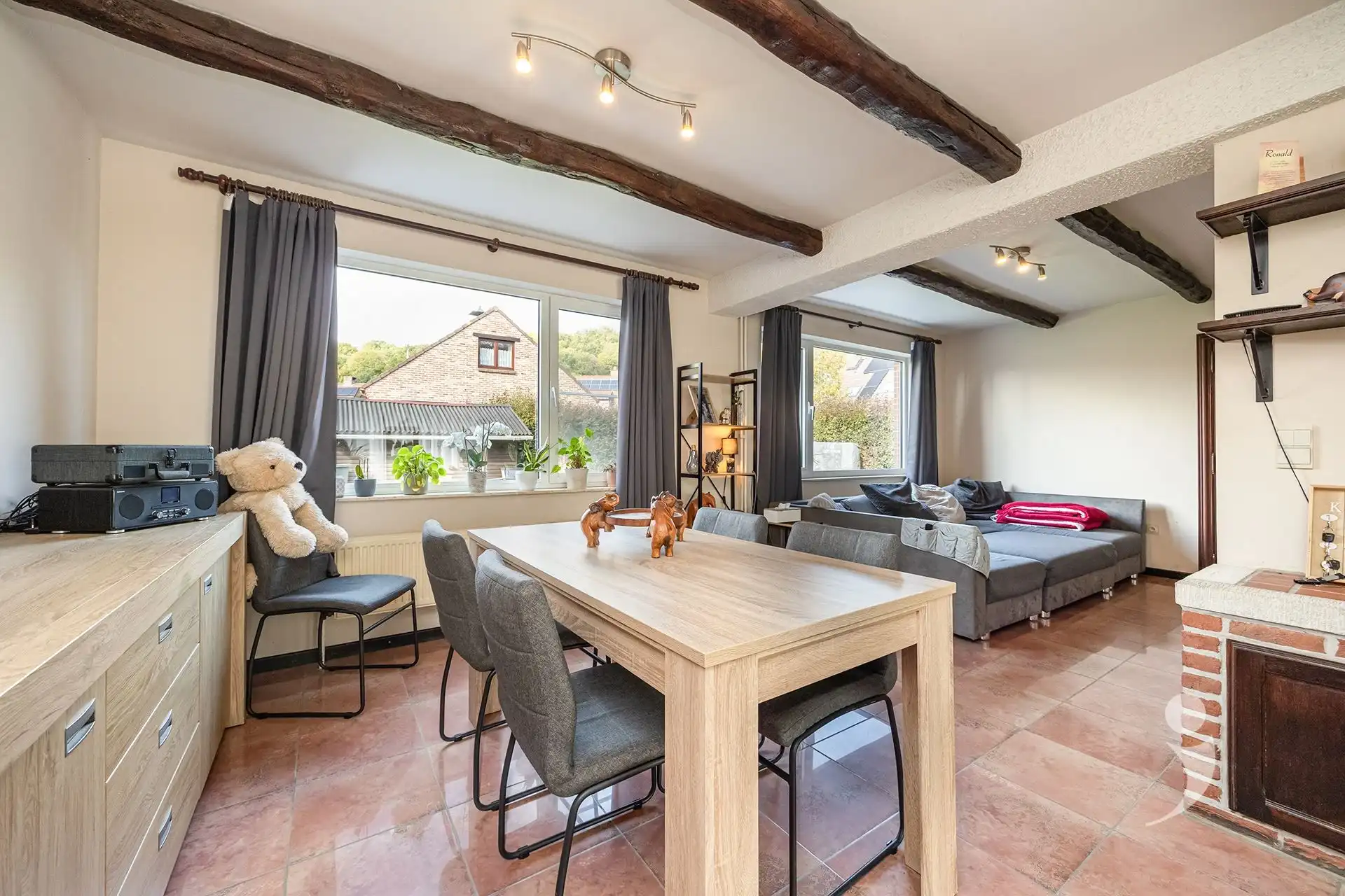 Rustig en uitstekend gelegen woning met 4 slaapkamers foto 7
