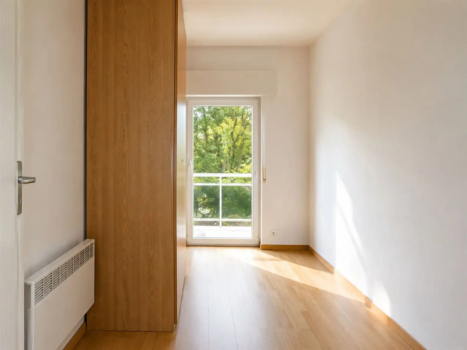Appartement met twee slaapkamers en terras foto 10