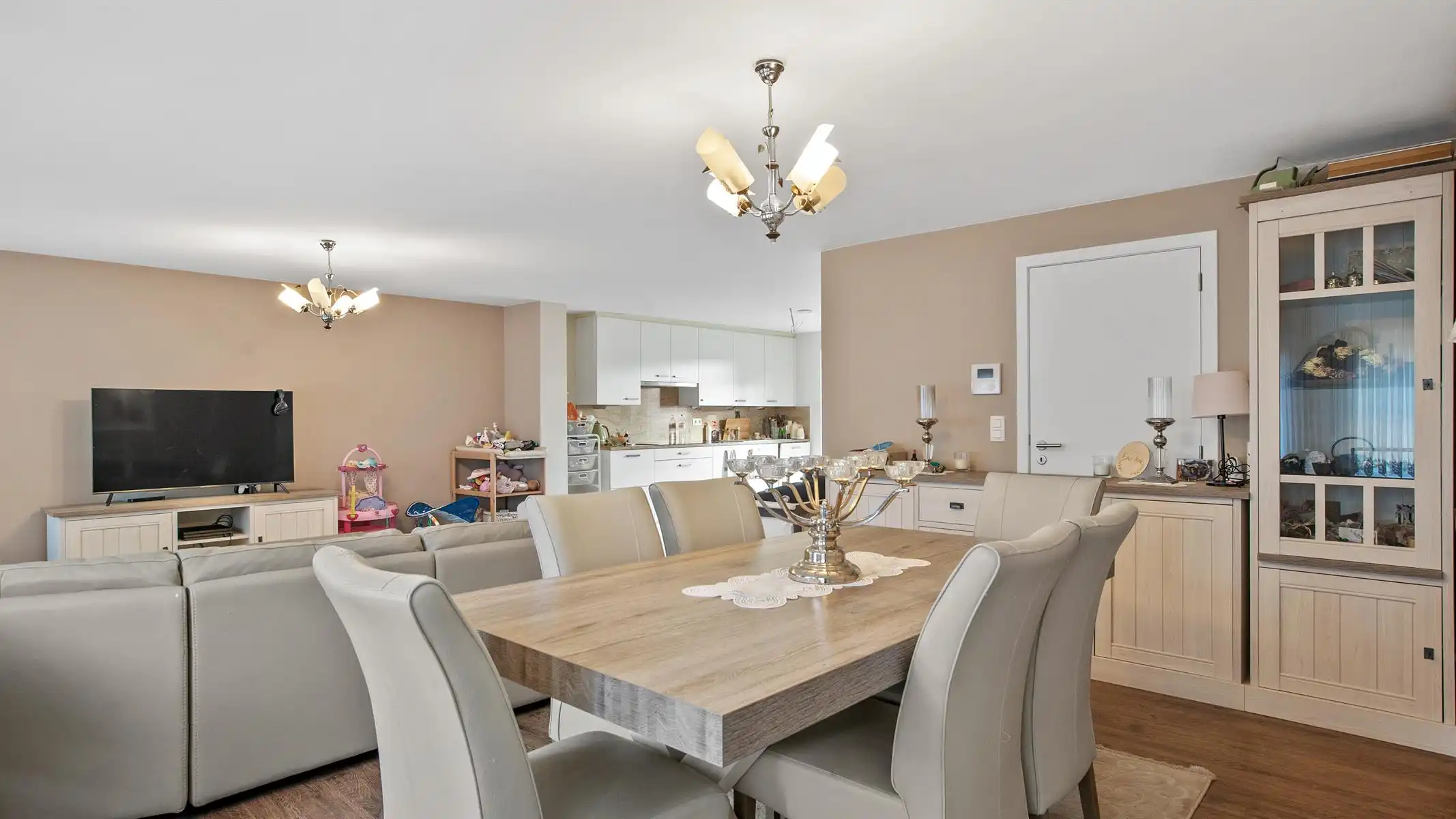 Duplex met 2 slaapkamers. foto 5