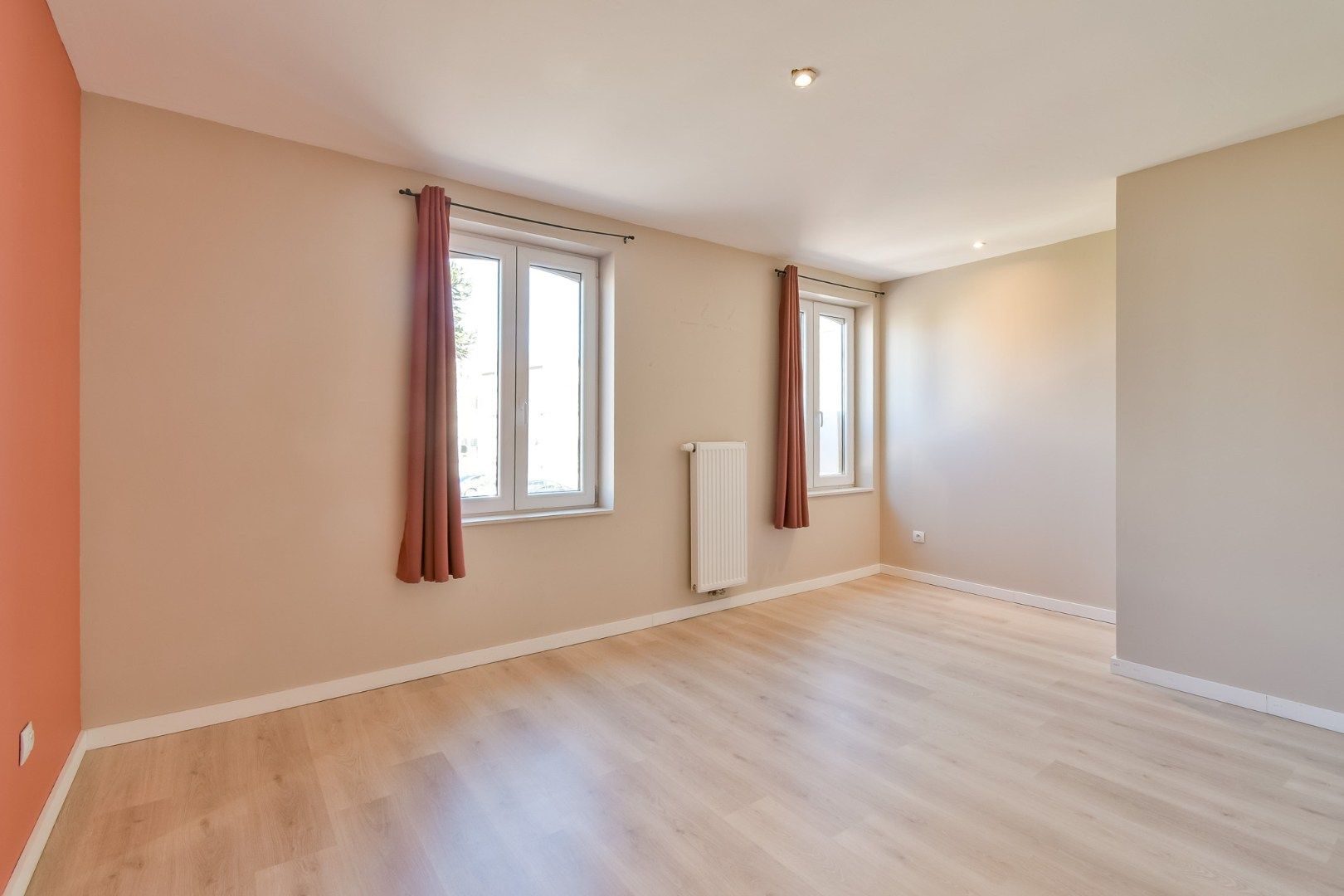 Instapklare en energiezuinige woning in het hart van Kortemark! foto 13