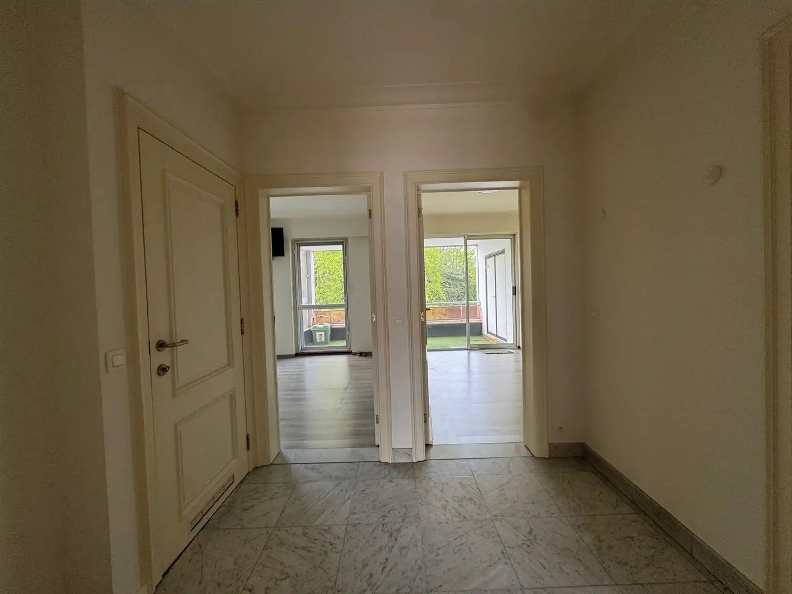 Ruim appartement met uitzicht over de Grote Markt foto 18