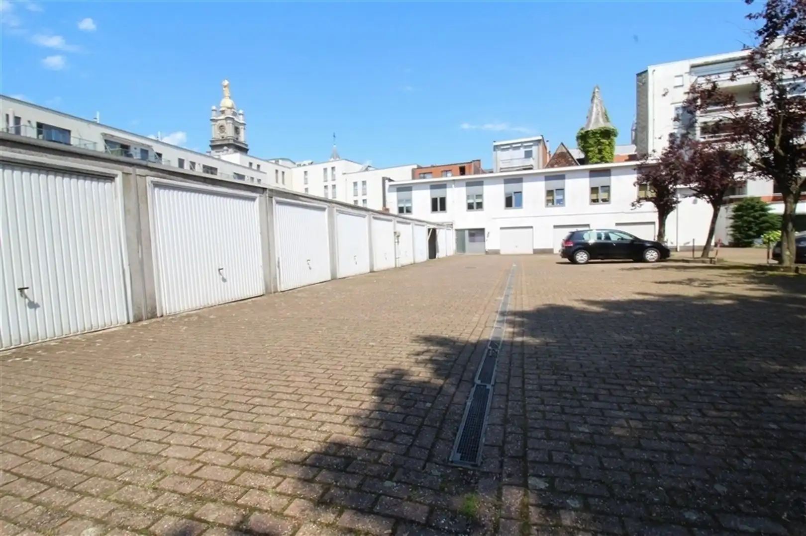 Ruim appartement met uitzicht over de Grote Markt foto 18