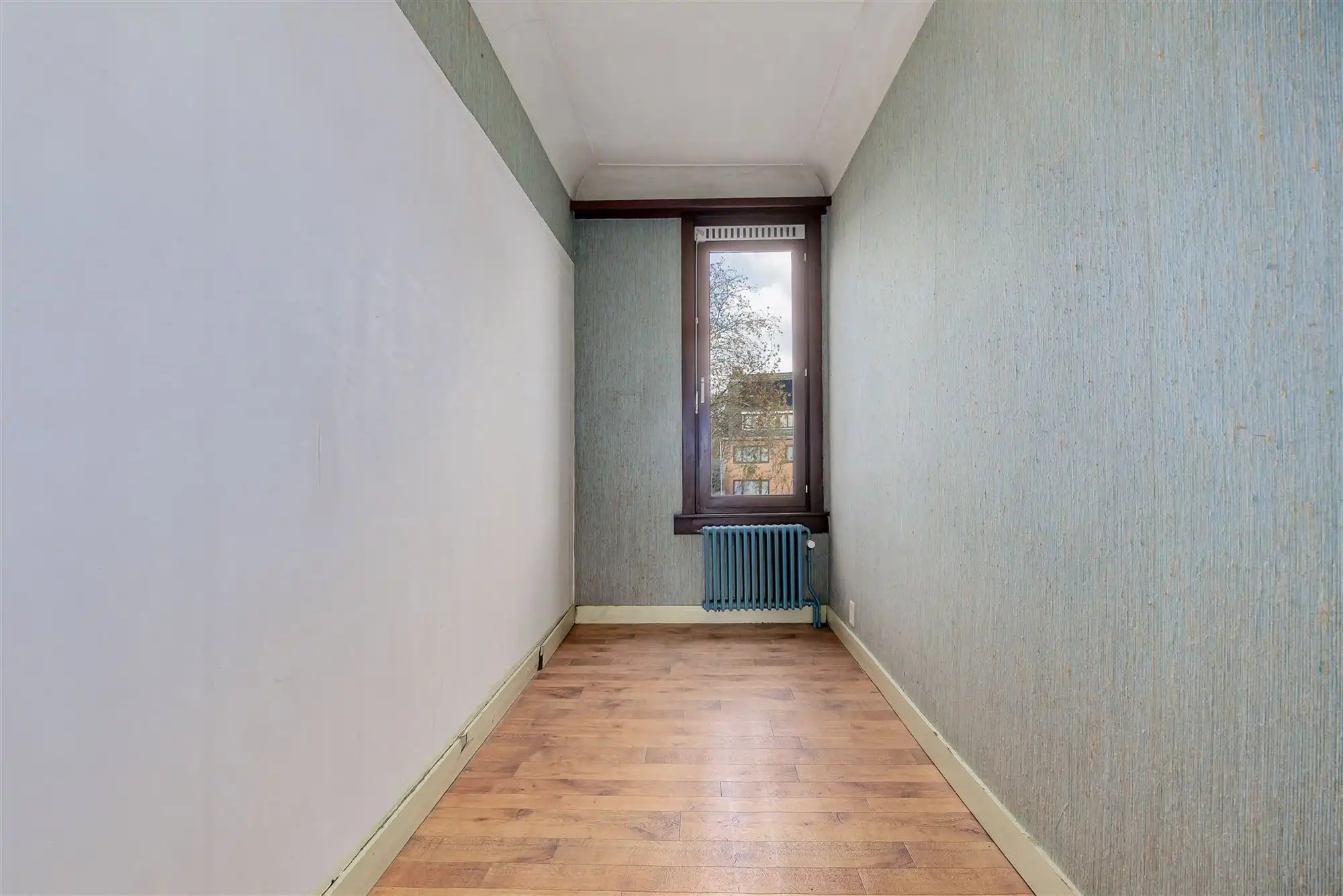 Te renoveren woning met 4 - 5 slk en garage foto 22