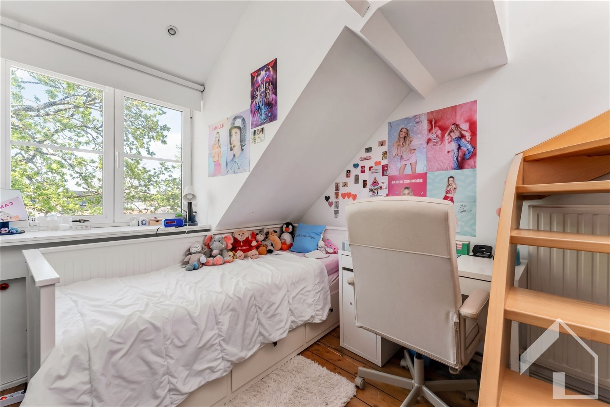 Polyvalente woning in het centrum van Broechem met mogelijkheid tot uitbating van een handelszaak (of vrij beroep) foto 21