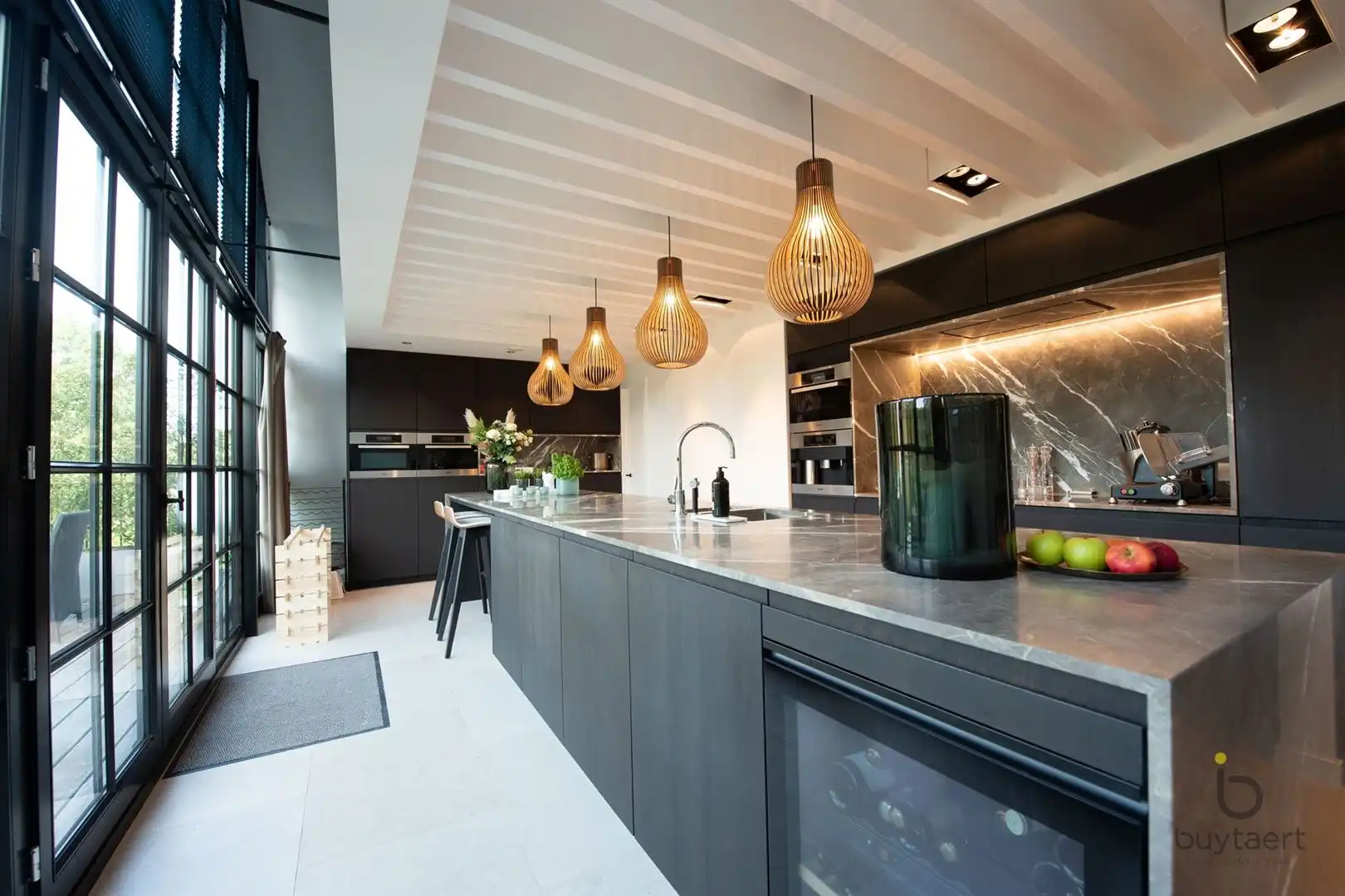 Luxe duplex appartement in hartje Schilde. foto 3