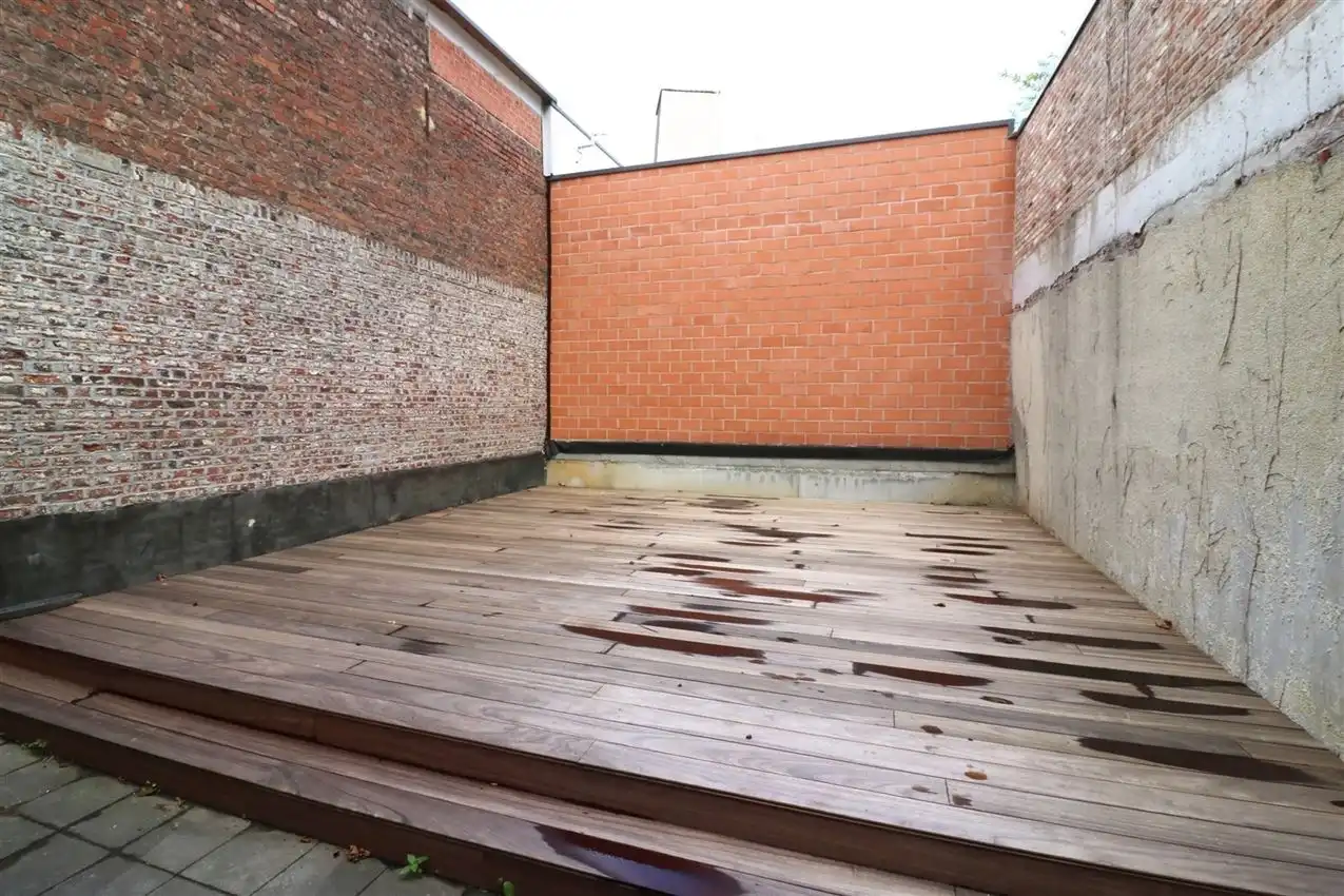 Volledig vernieuwde handelszaak op ideale locatie foto 19