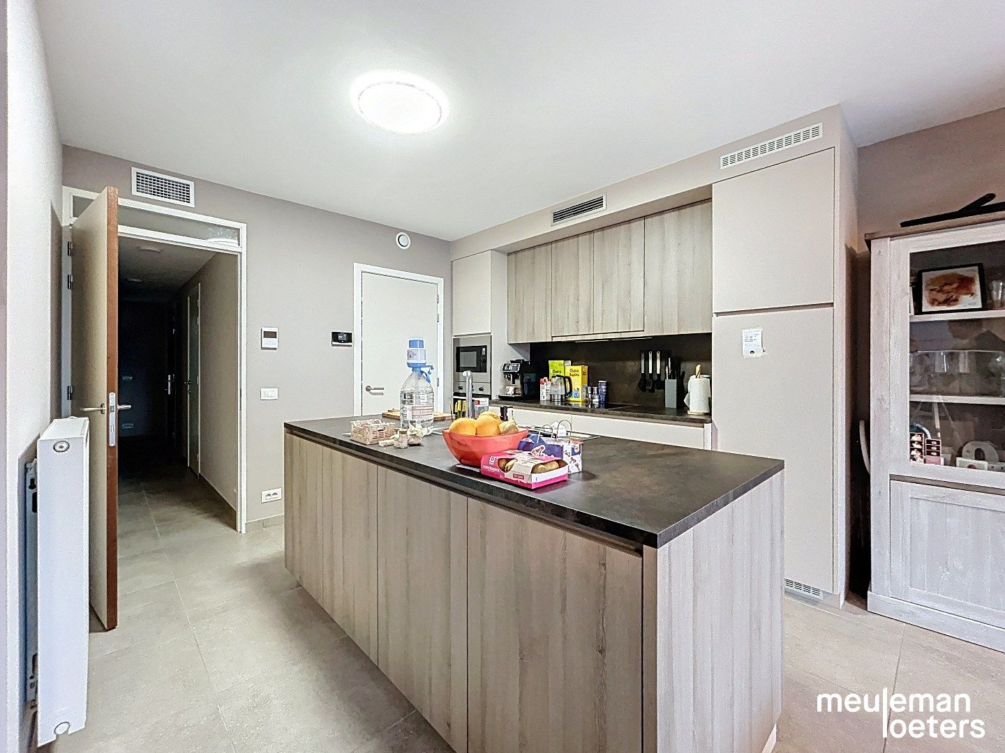 Recent appartement met topafwerking foto 10