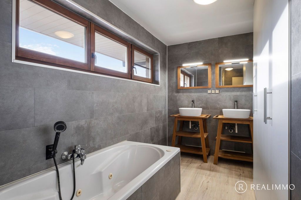 Verrassende villa op 1.699 m² ! foto 17