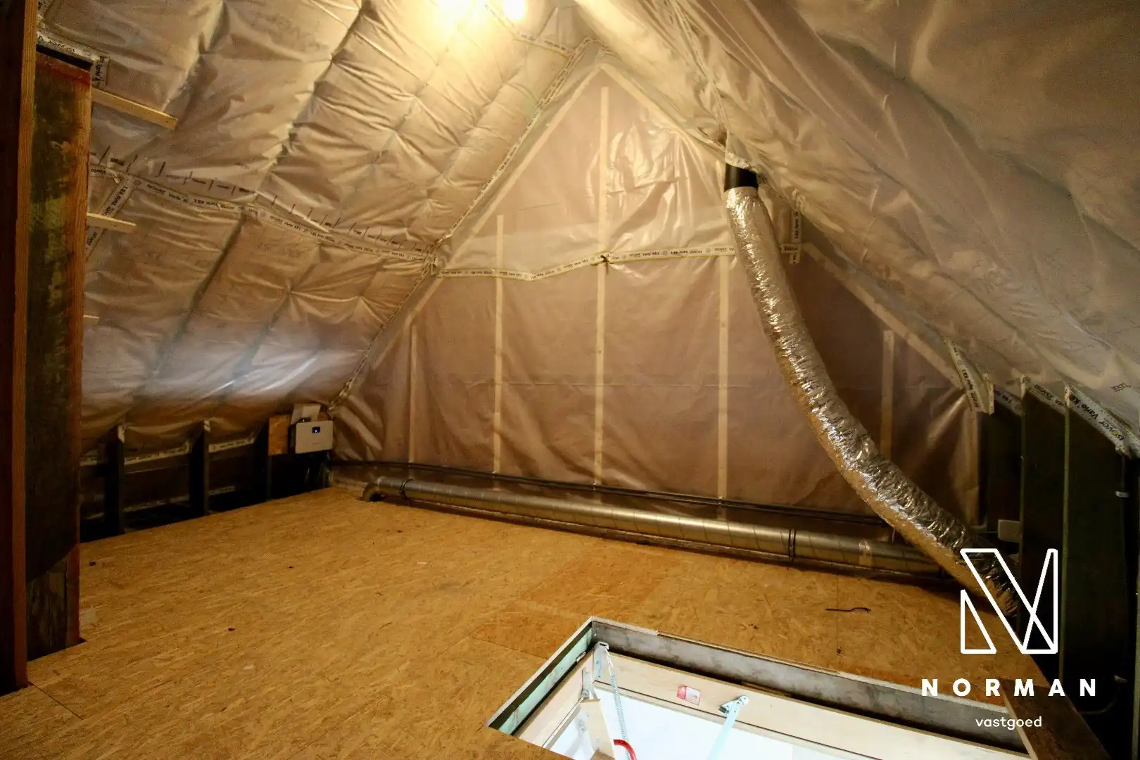 Nieuwbouwwoning met drie ruime slaapkamers! foto 21