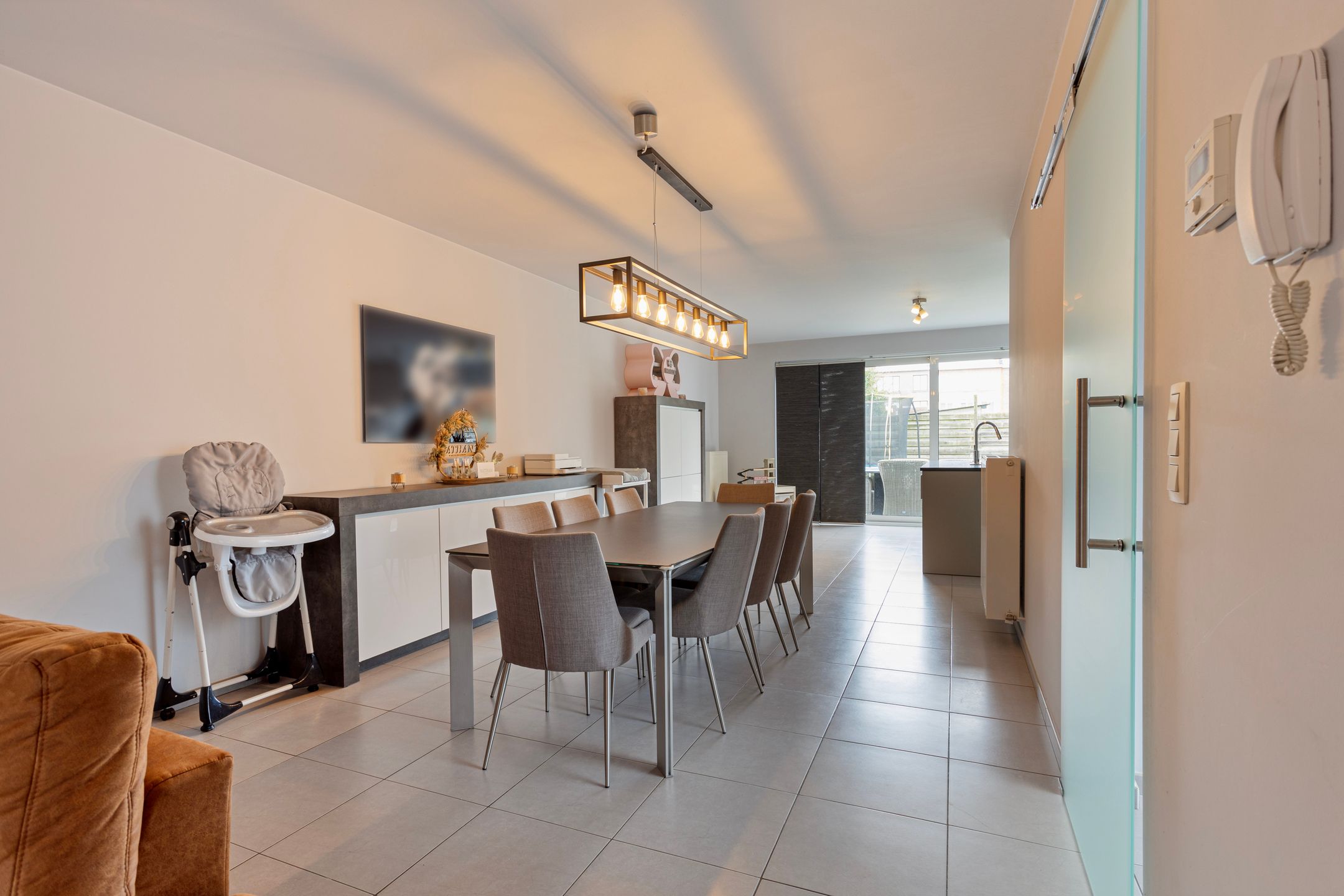 B&B Moment : MODERNE en instapklare HOB (3-4 slpk) met garage en gezellige tuin foto 31