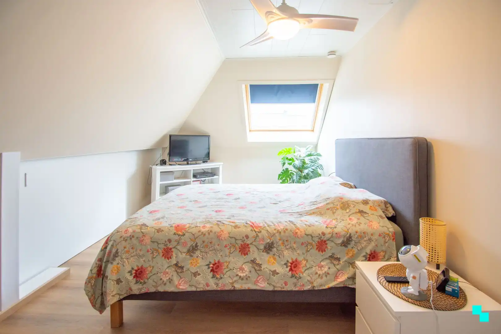 Tweeslaapkamerappartement in hartje Merelbeke foto 7