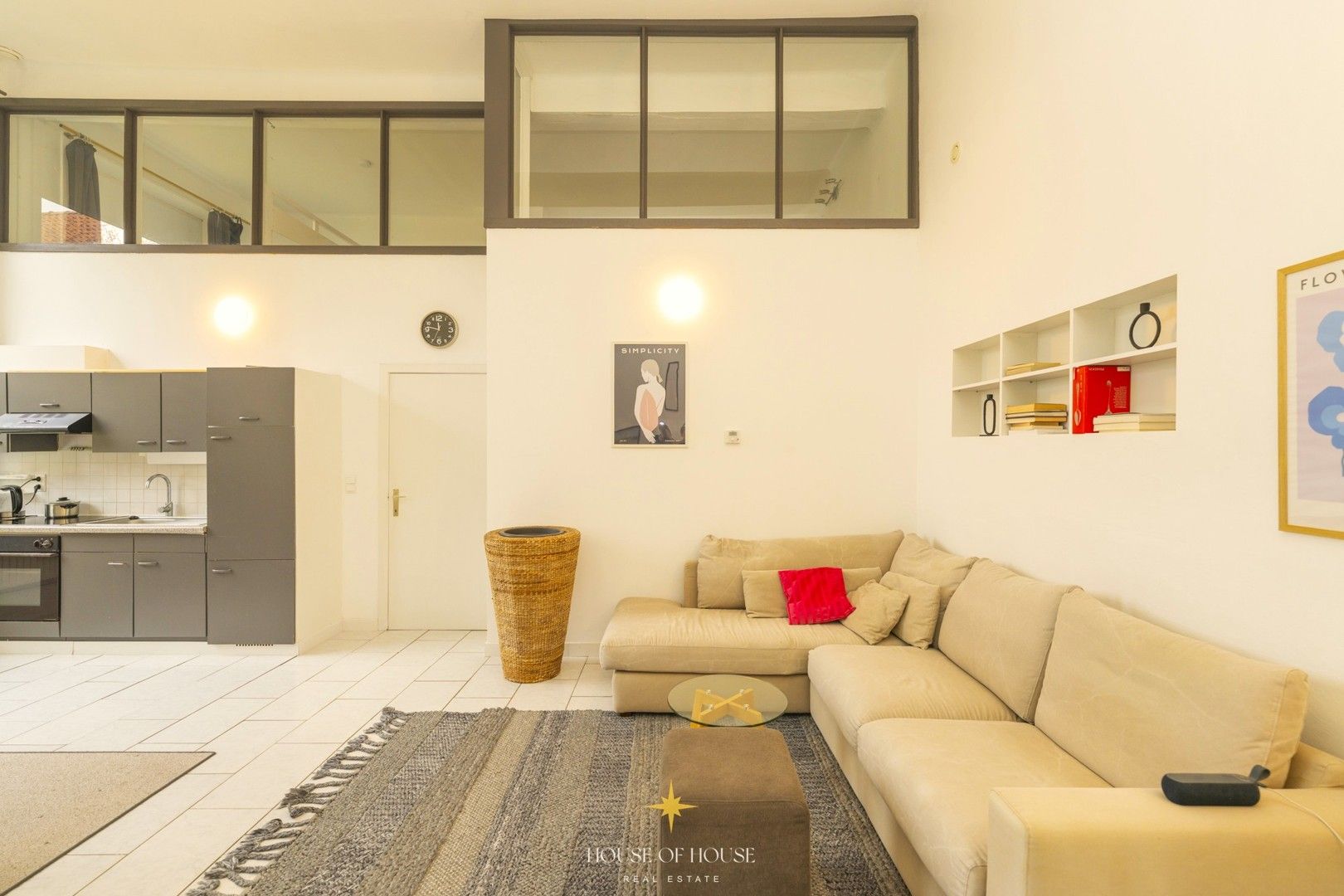 Exceptionele eigendom: Oude Gemeenteschool met directeurswoning, 3 appartementen en studio – zonder renovatieverplichting foto 23